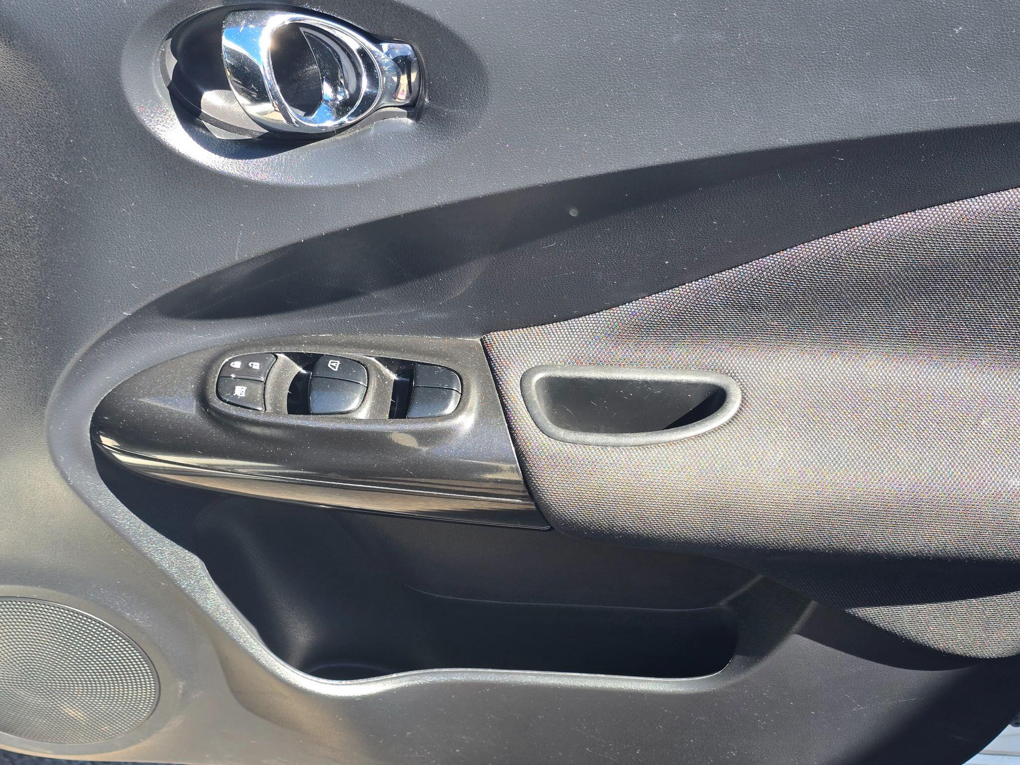 Nissan Juke - Image 31