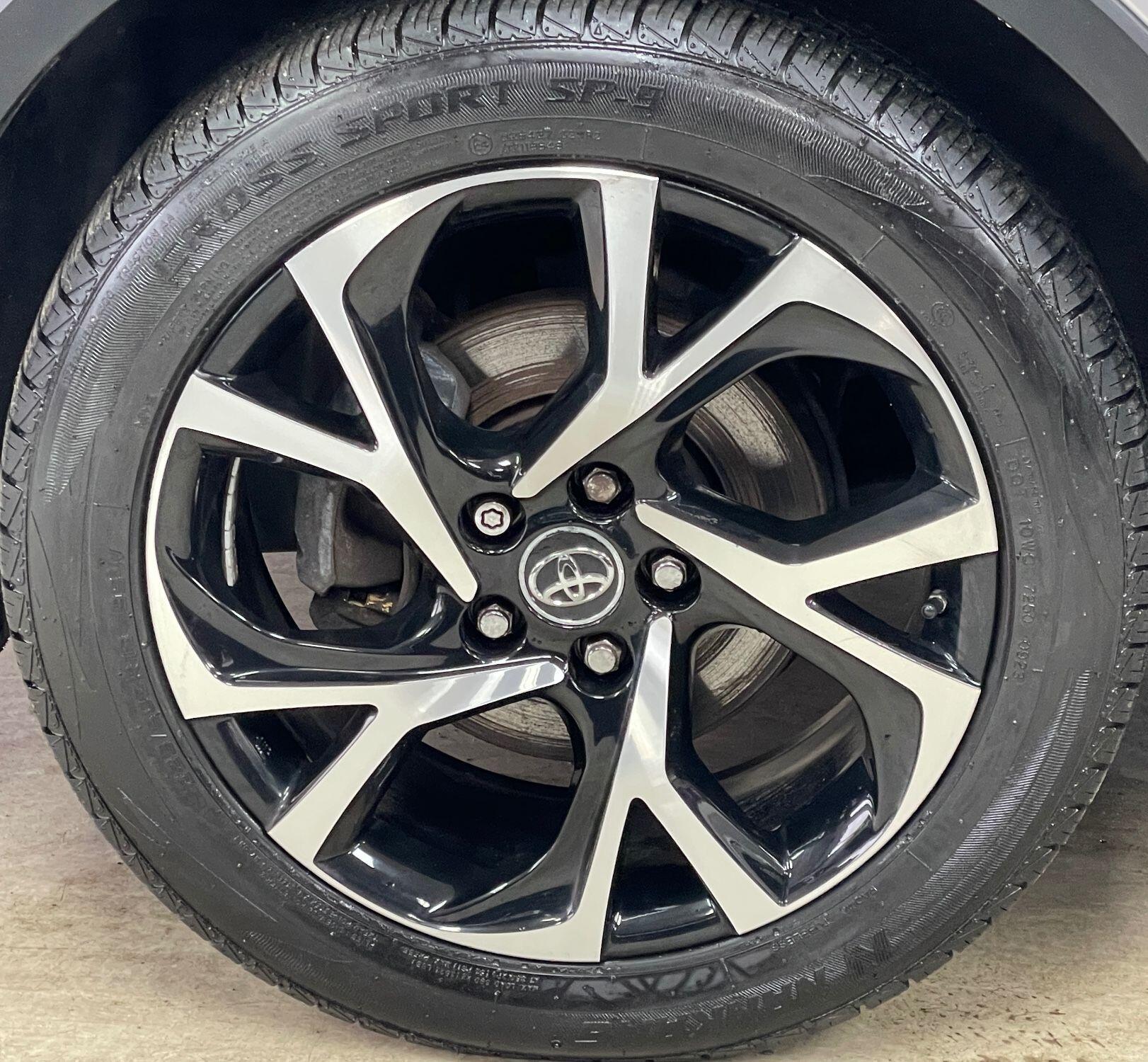 Toyota C-Hr - Image 16