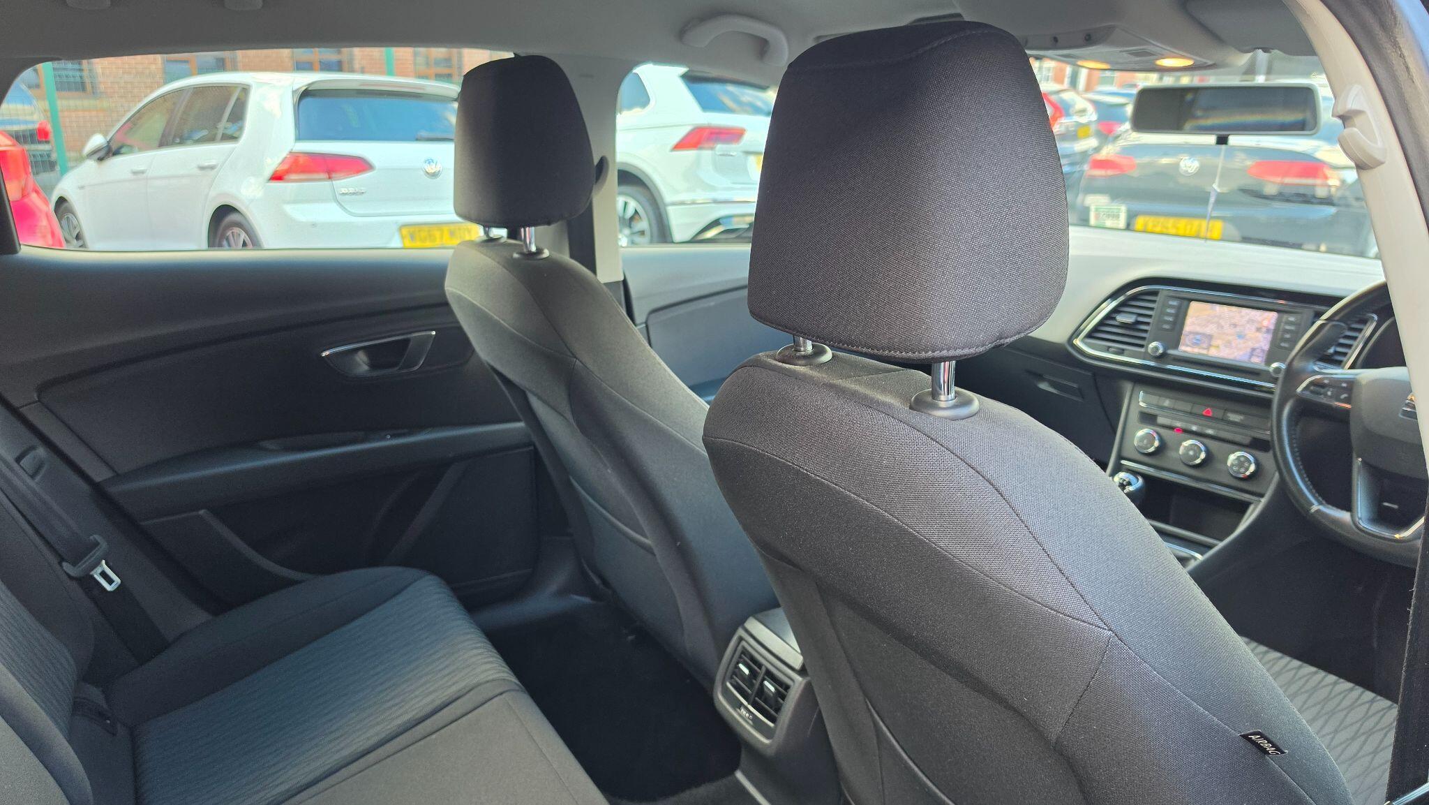 SEAT Leon - Image 18