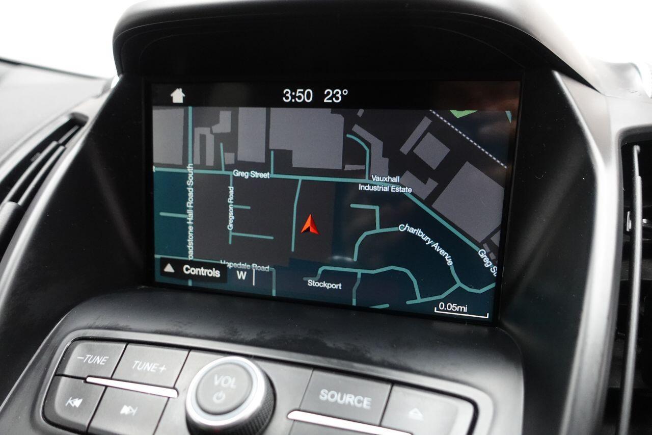 Ford Kuga - Image 2