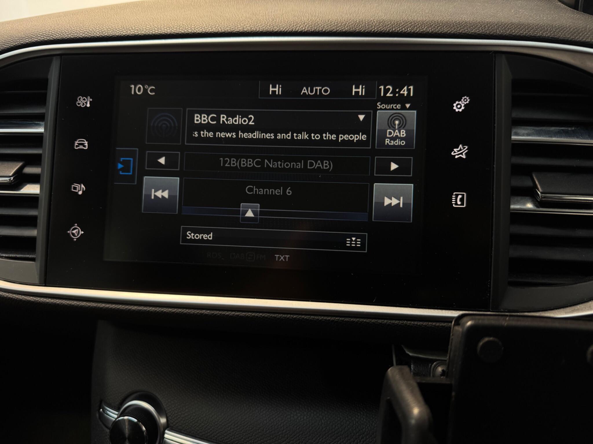 Peugeot 308 - Image 13