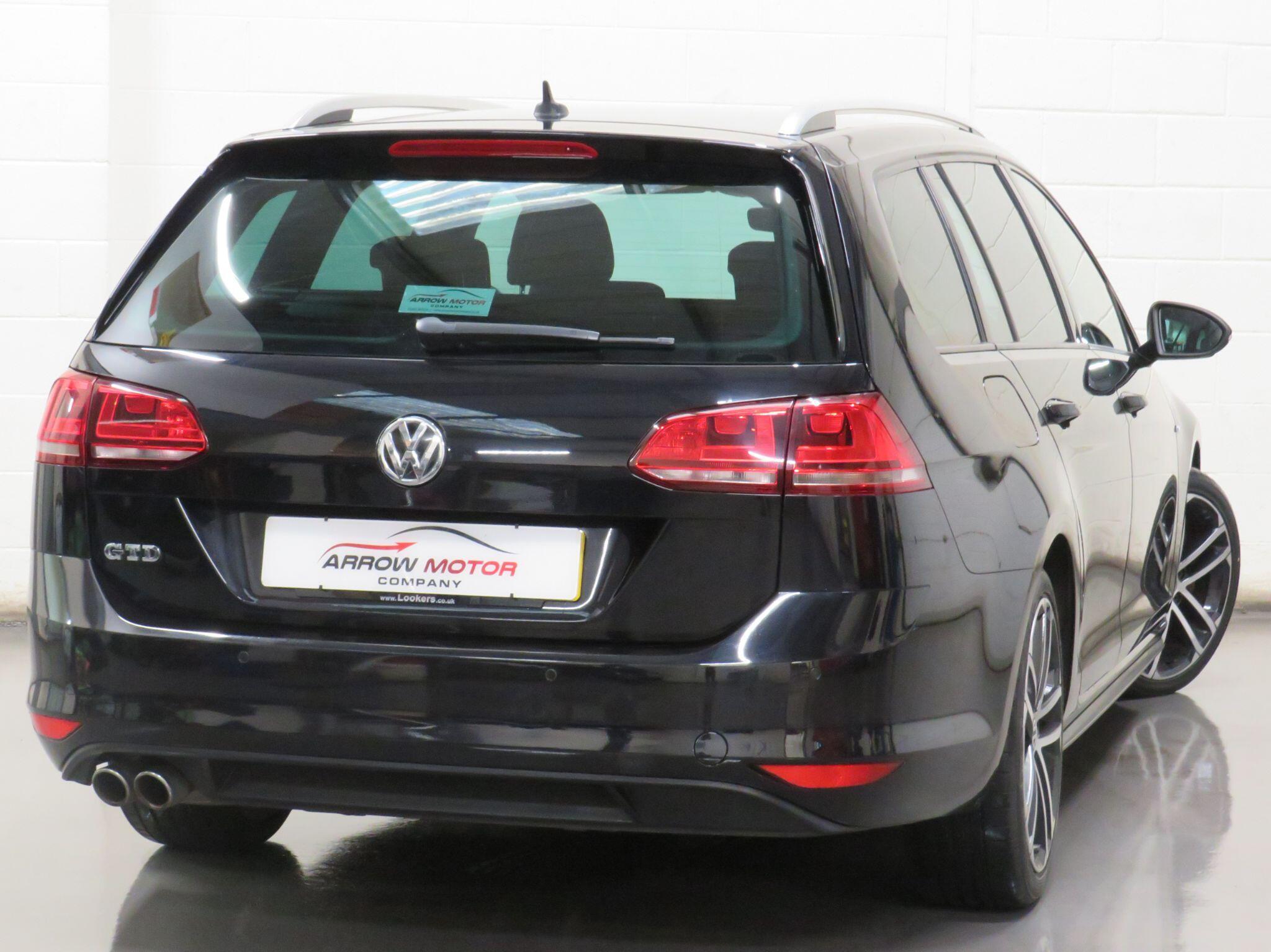 Volkswagen Golf - Image 3