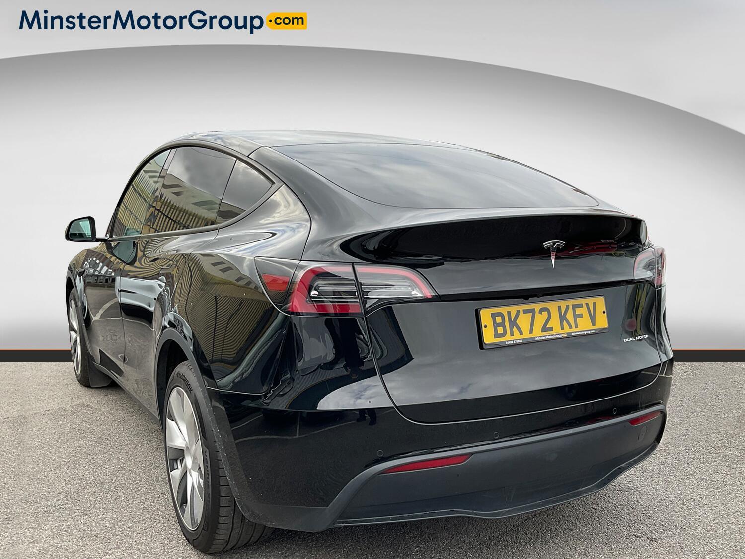Tesla Model Y - Image 4