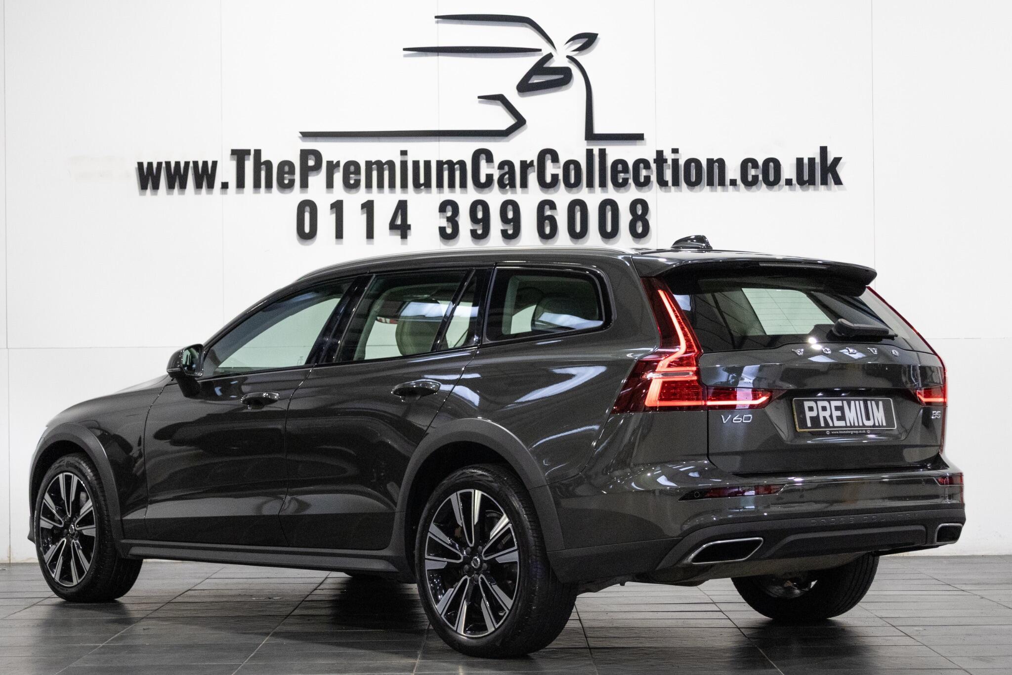 Volvo V60 CROSS COUNTRY - Image 6