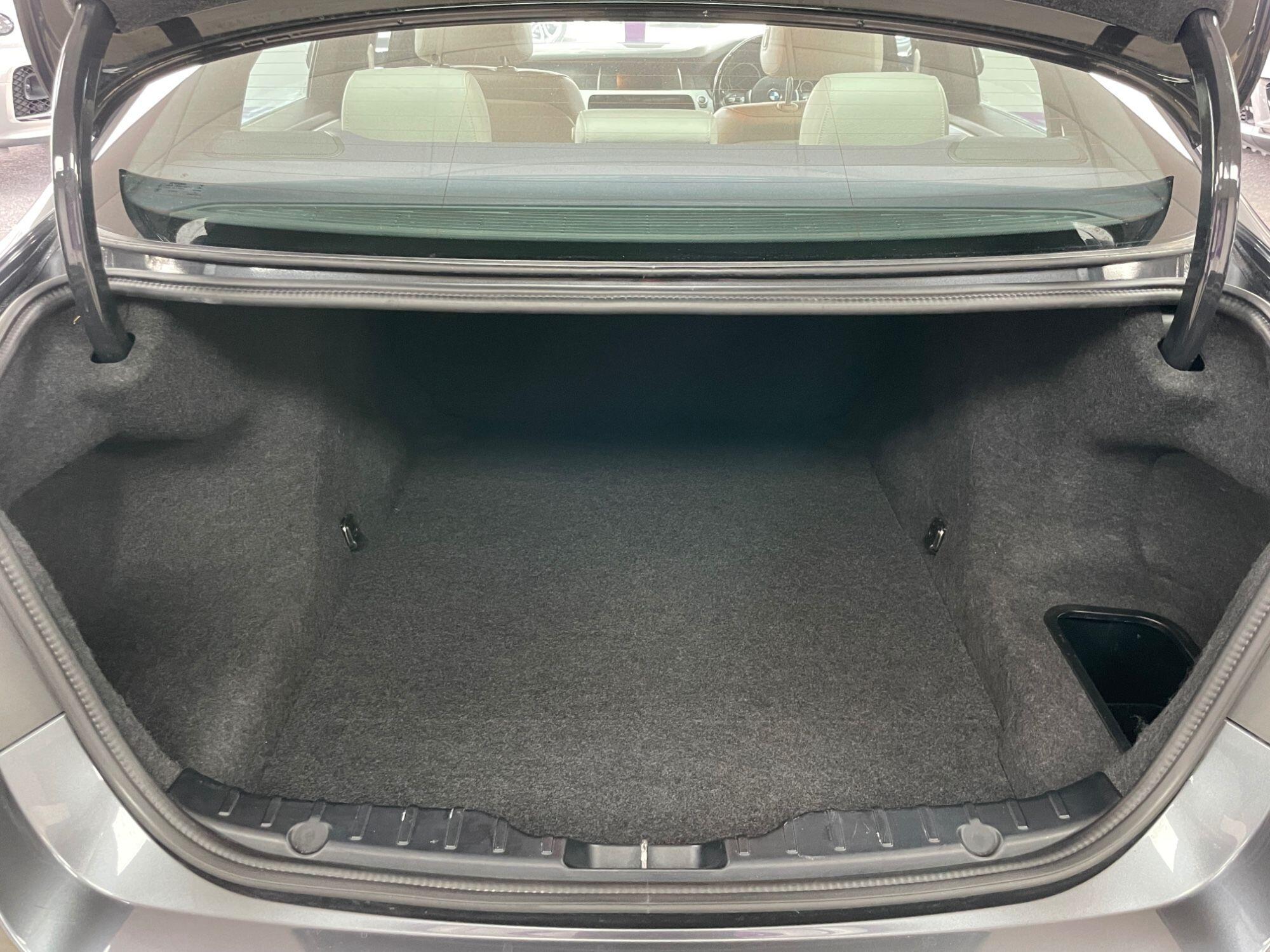 BMW 5 Series - Image 18