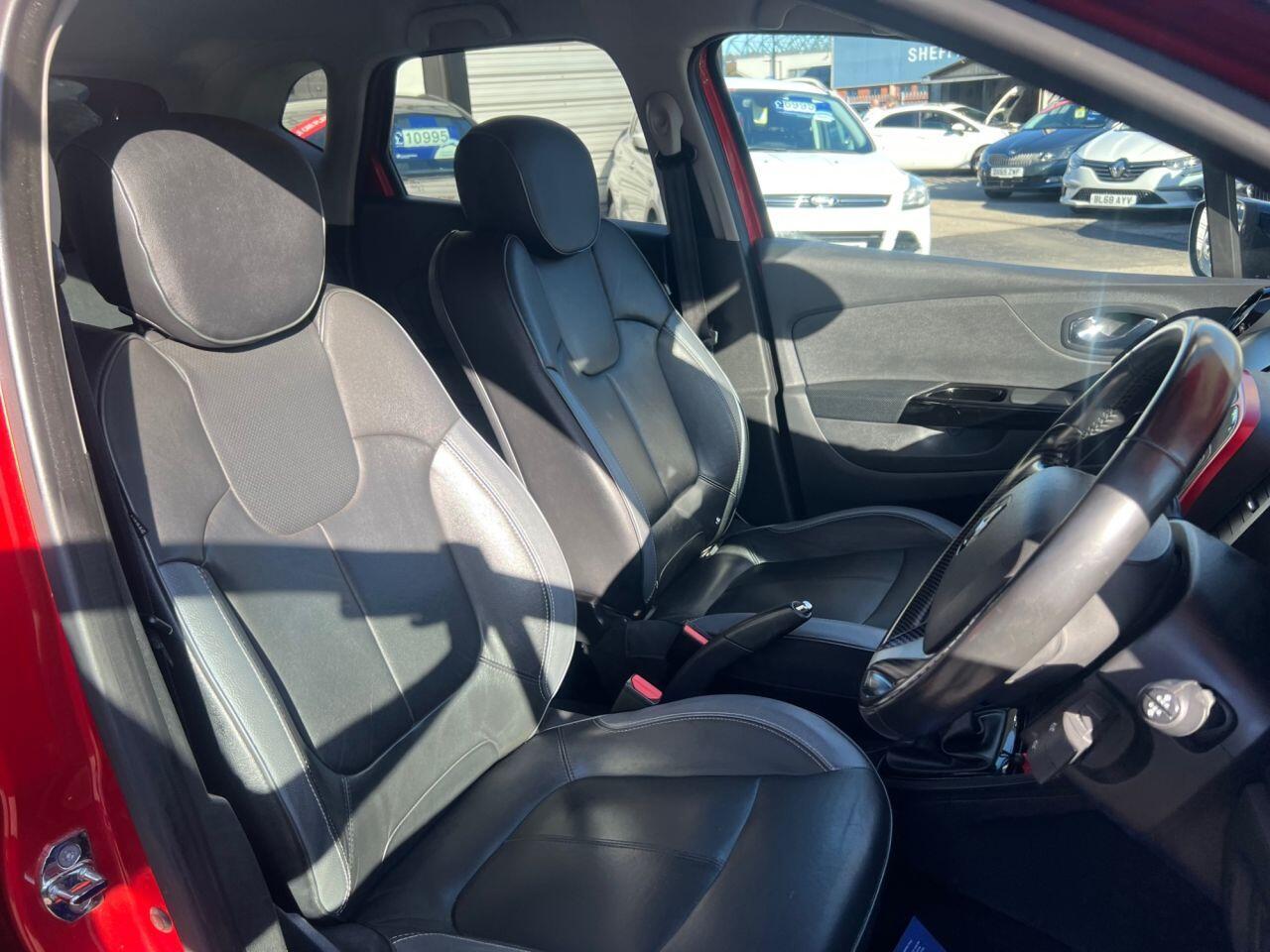 Renault Captur - Image 15