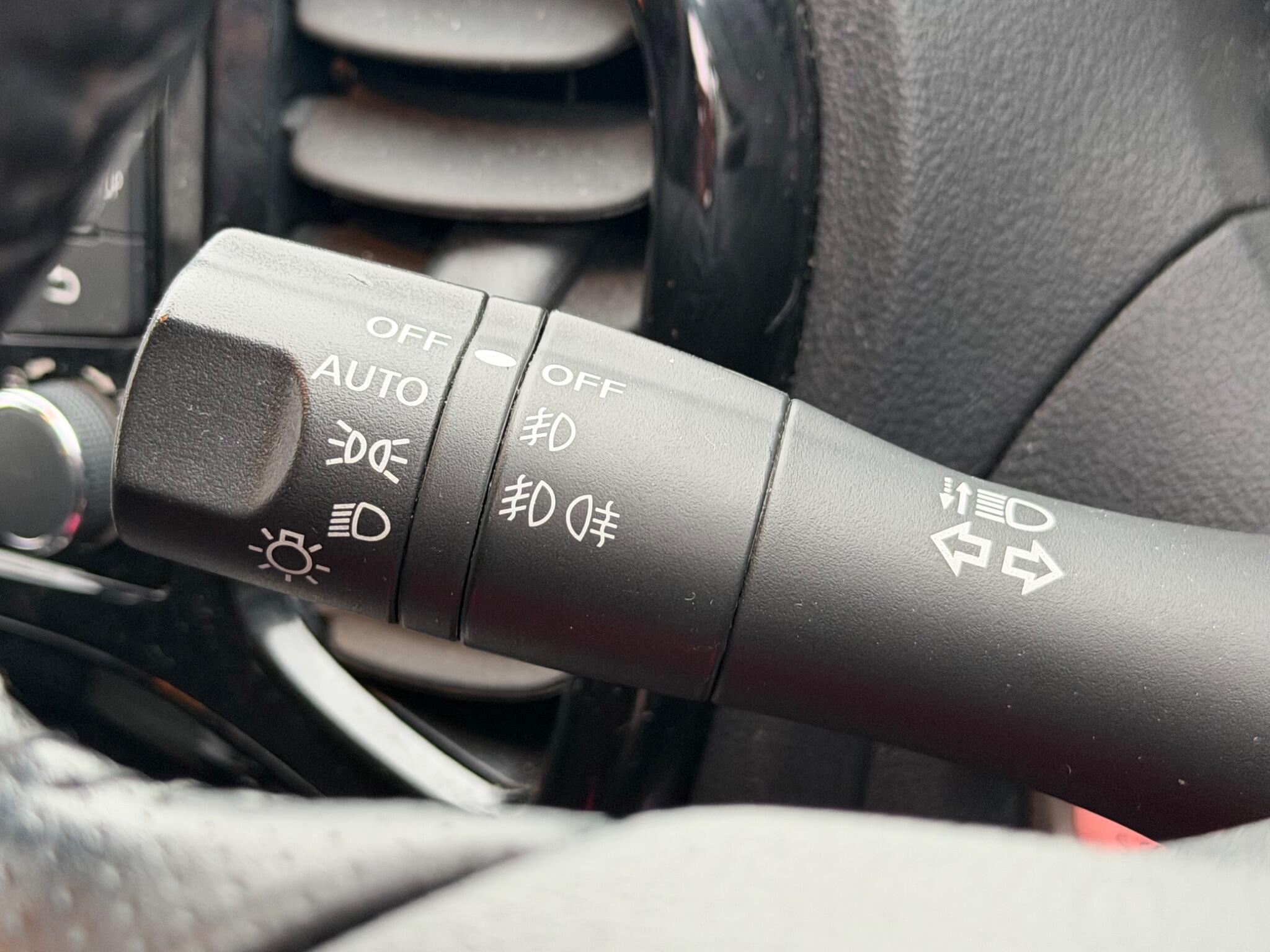 Nissan Juke - Image 26