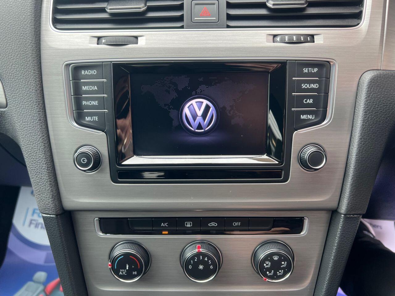 Volkswagen Golf - Image 3