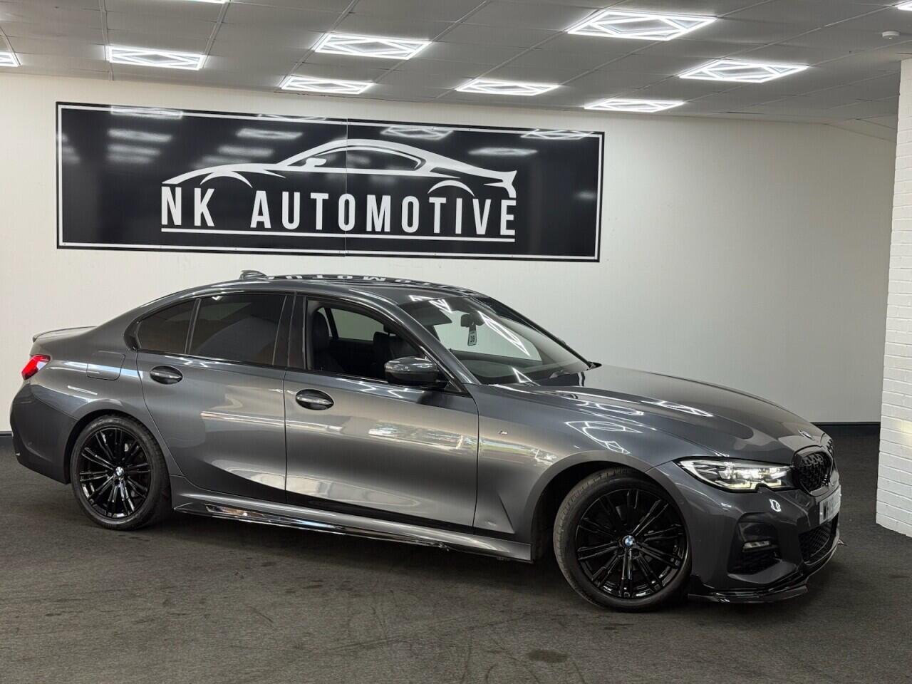 BMW 3 Series - Image 2