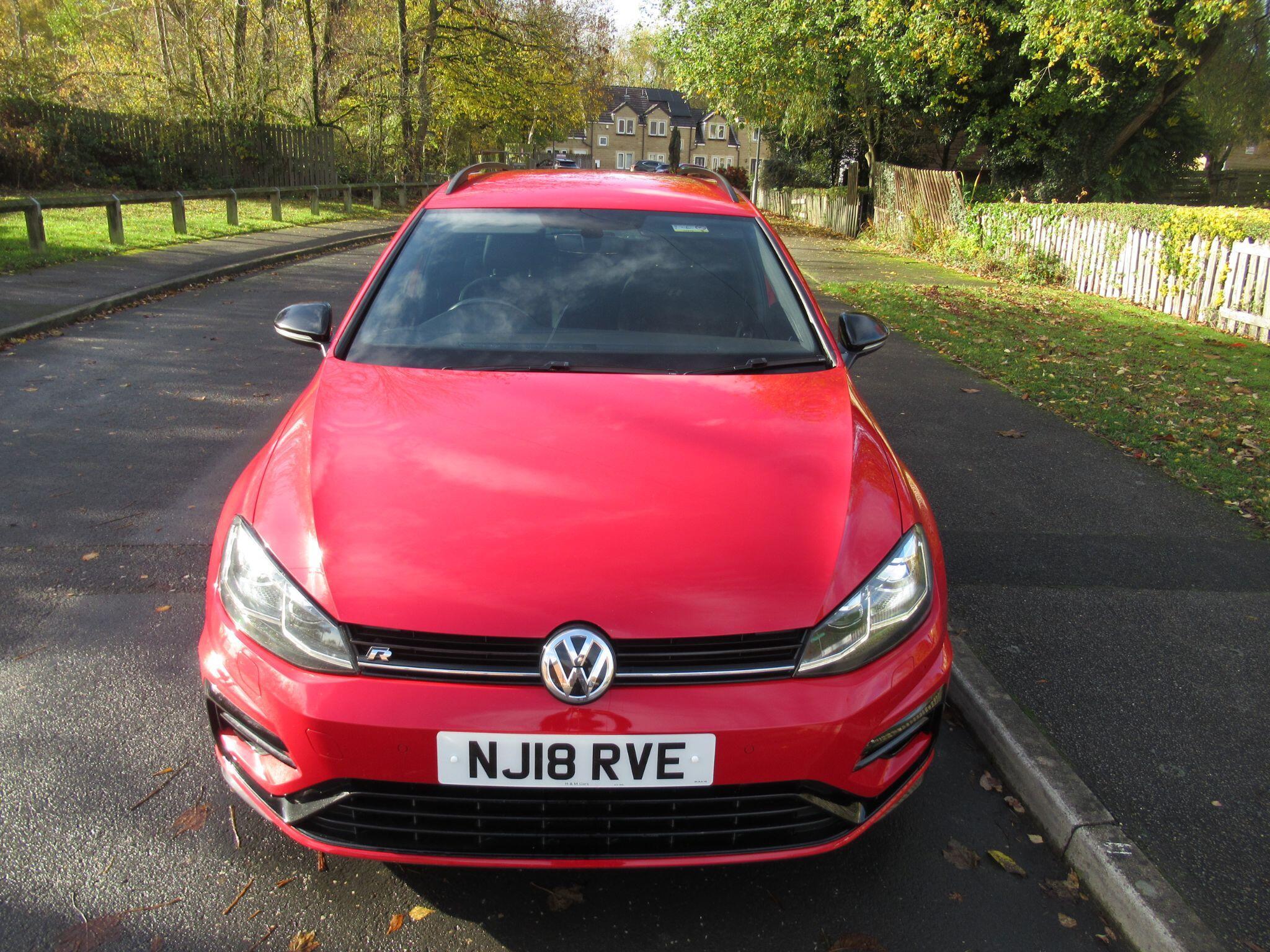 Volkswagen Golf - Image 11