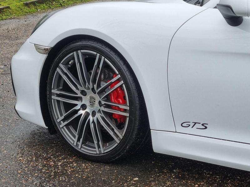 Porsche Boxster - Image 4