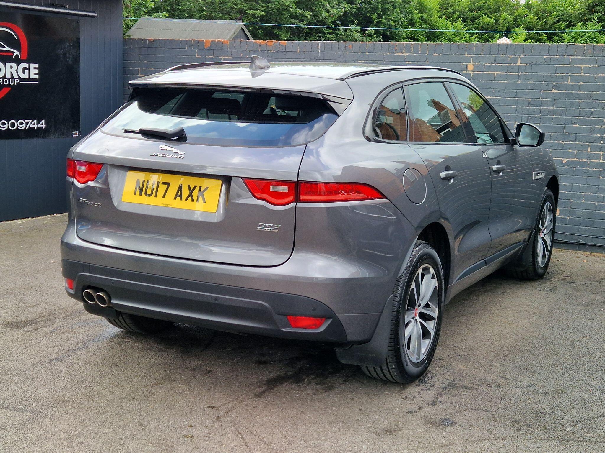 Jaguar F-Pace - Image 10
