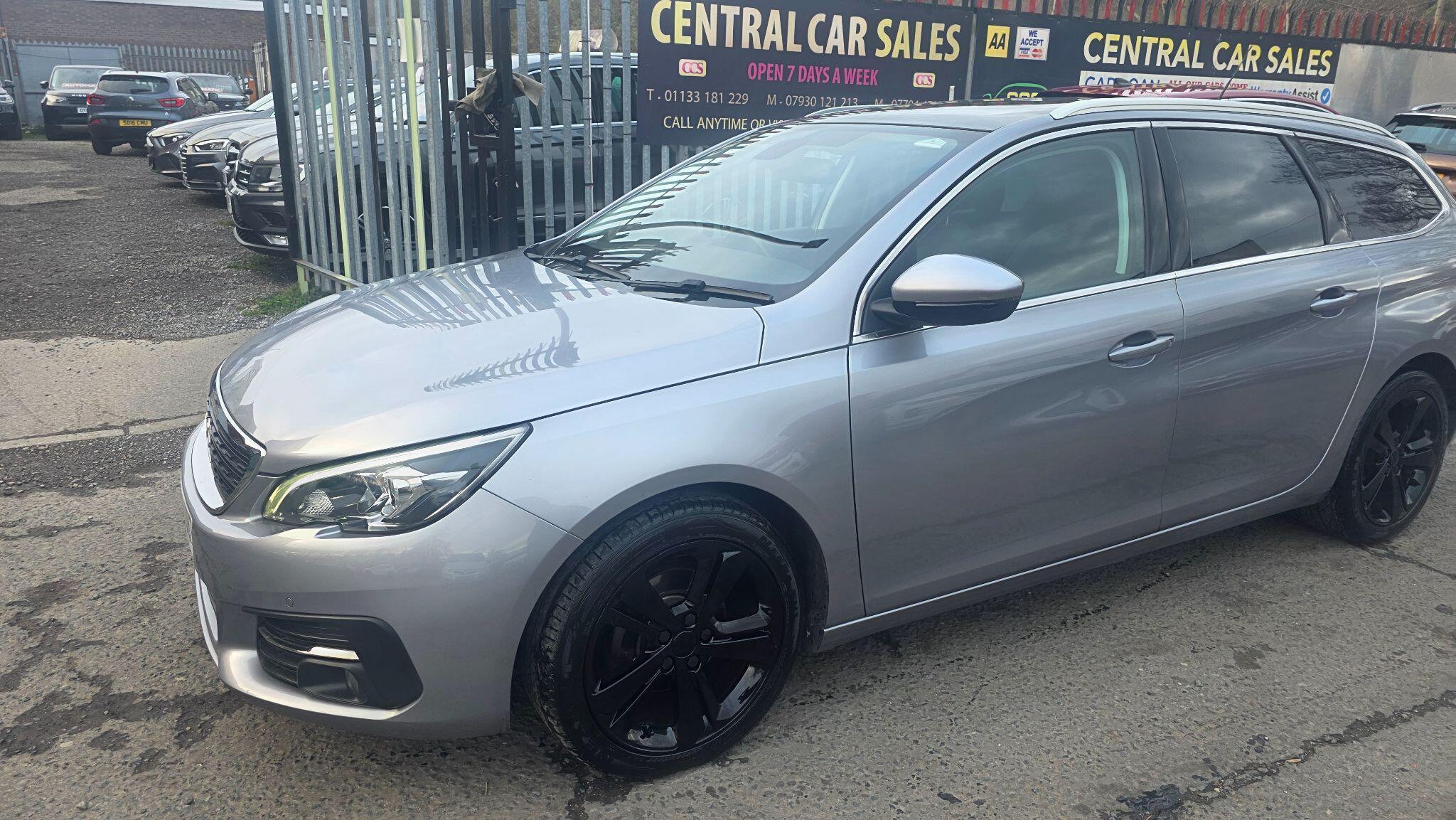 Peugeot 308 SW - Image 21