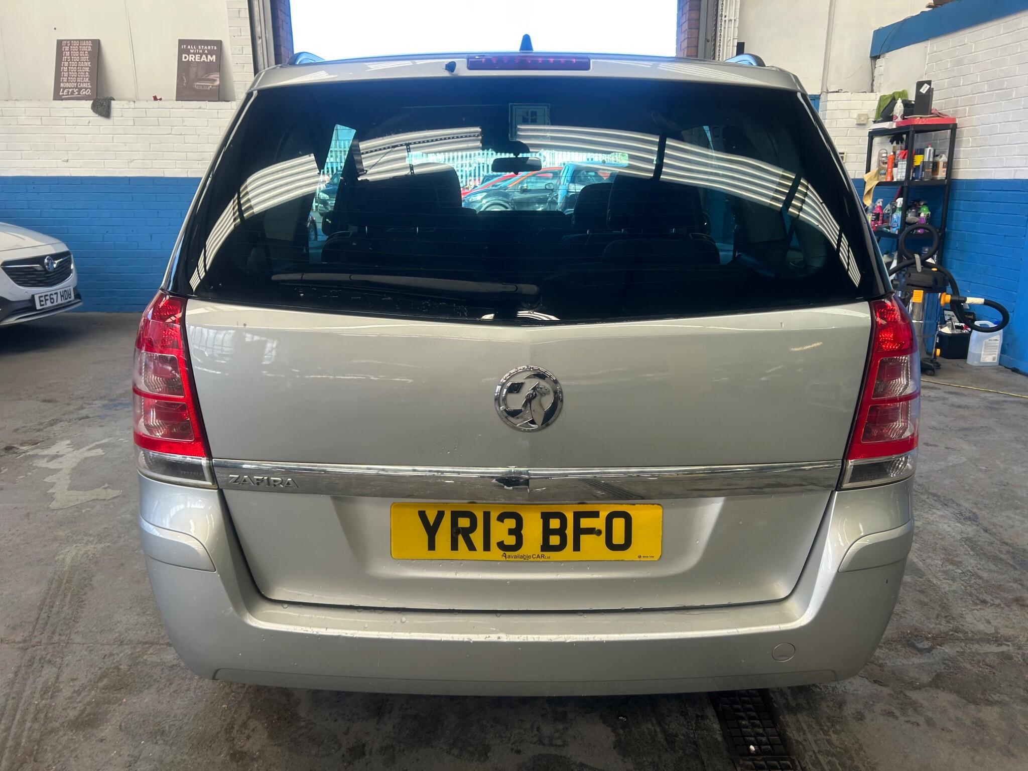 Vauxhall Zafira - Image 8