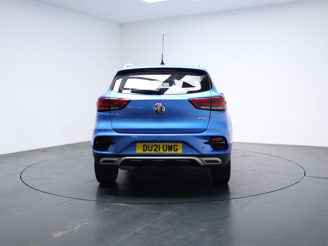 MG MG ZS - Image 11