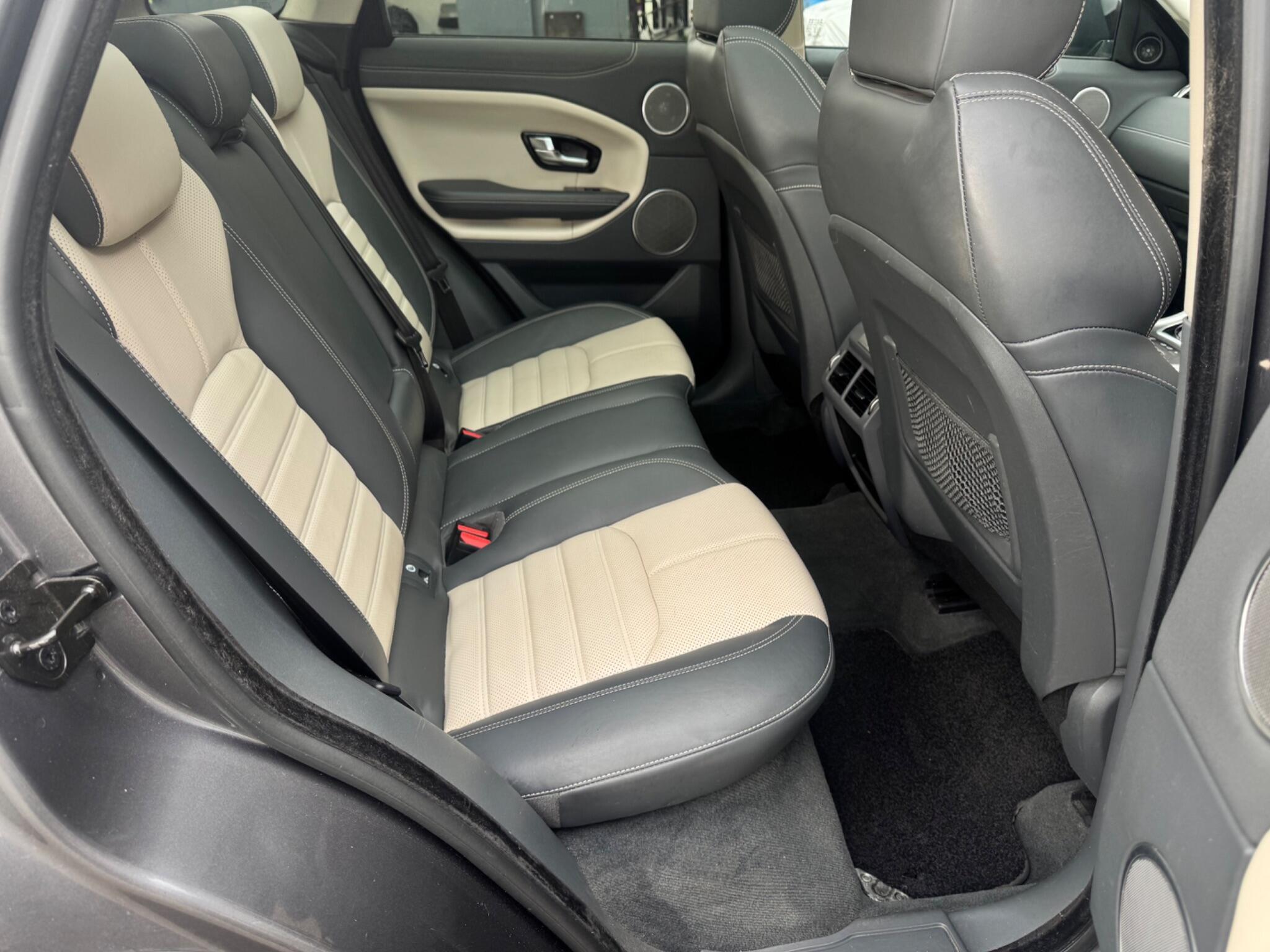 Land Rover Range Rover Evoque - Image 29