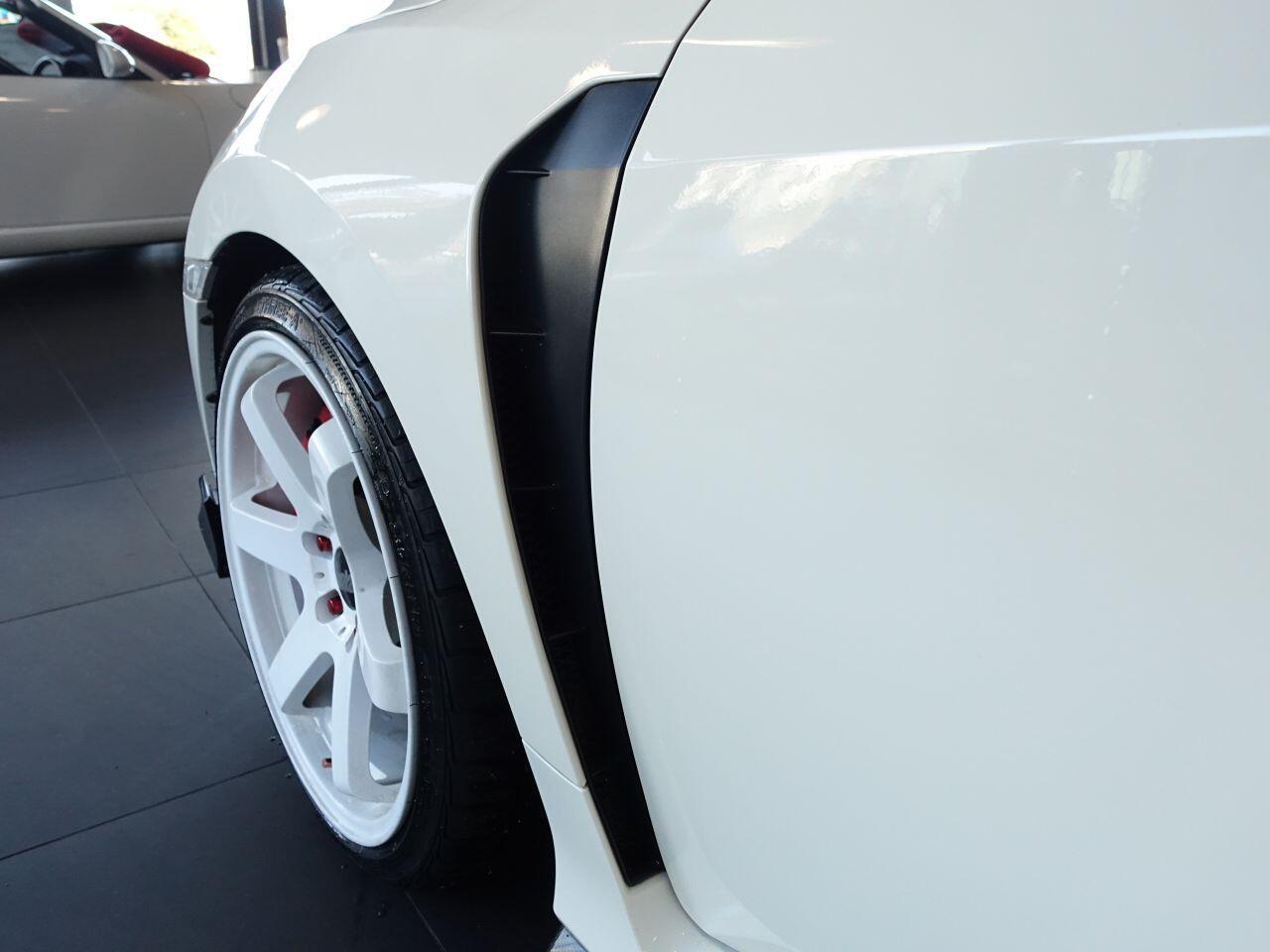 Honda Civic - Image 11
