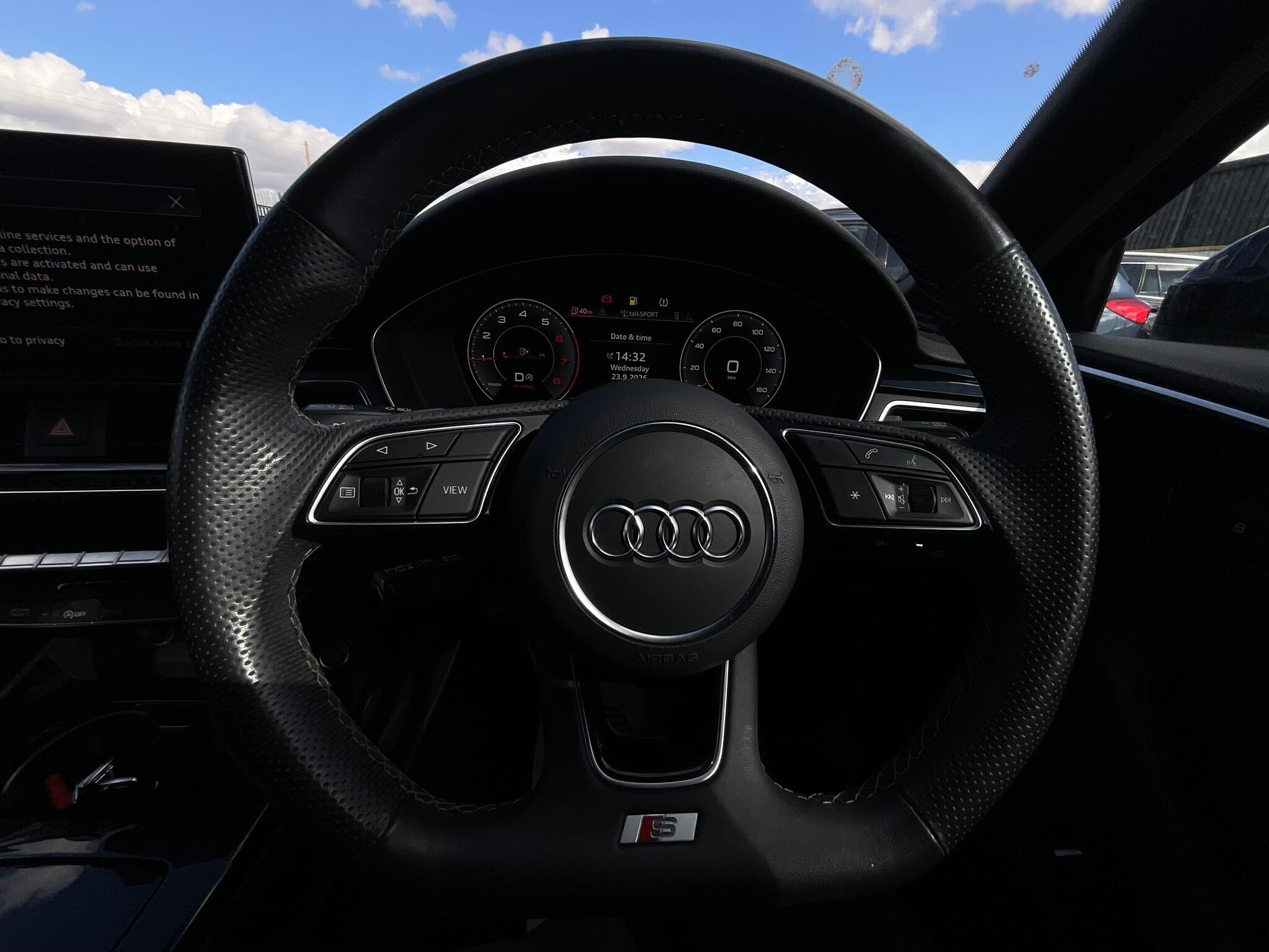 Audi A4 Avant - Image 20