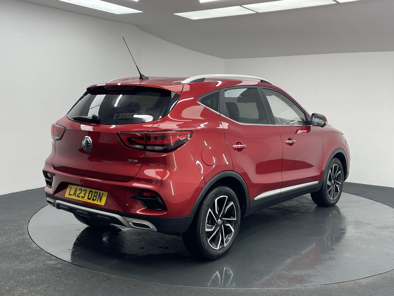 MG MG ZS - Image 18