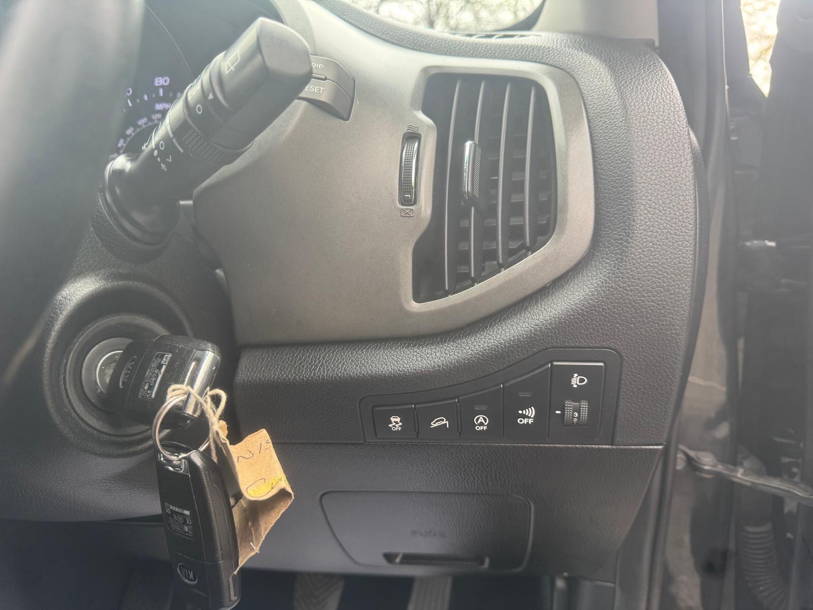 Kia Sportage - Image 45