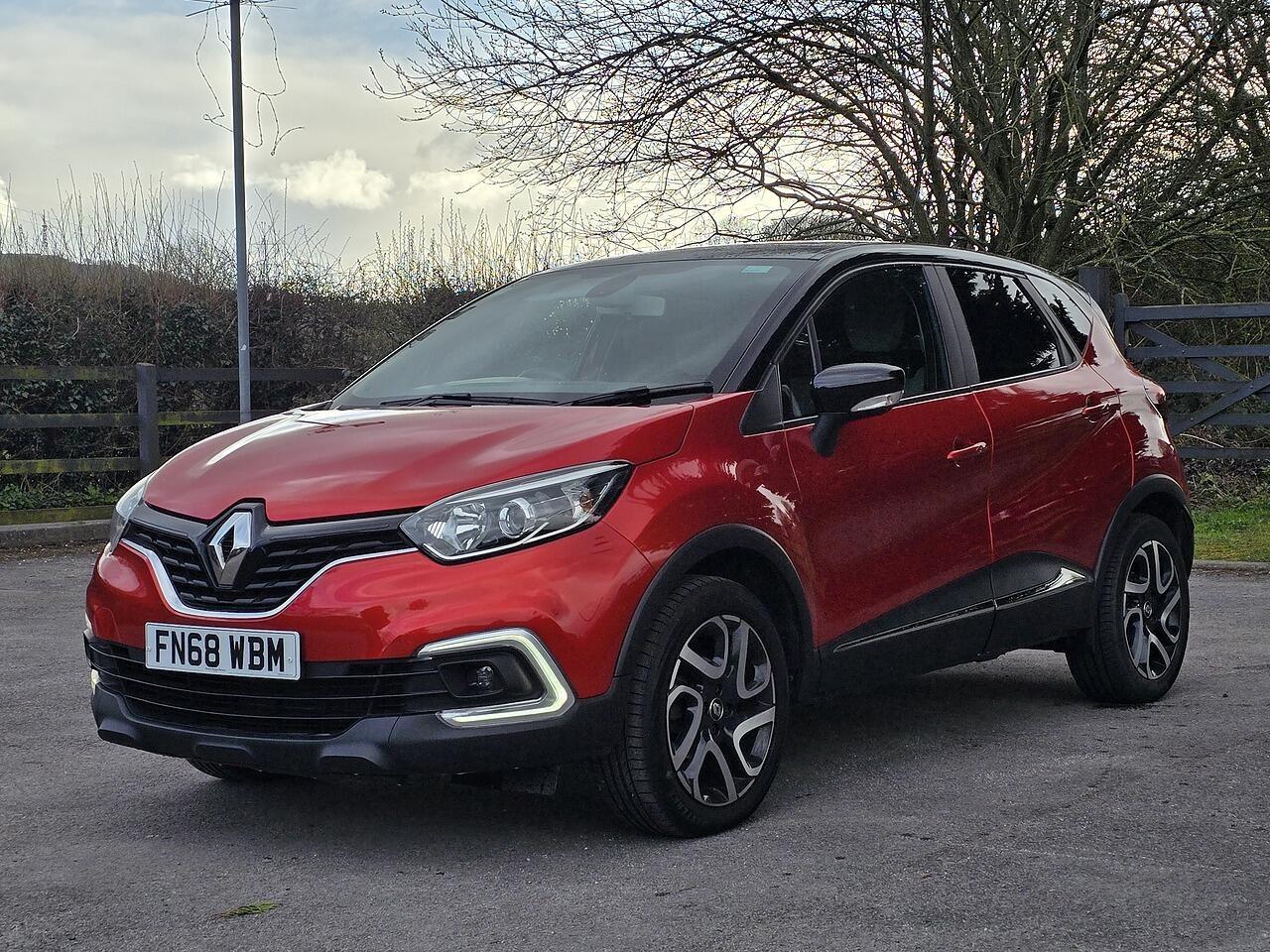 Renault Captur - Image 28