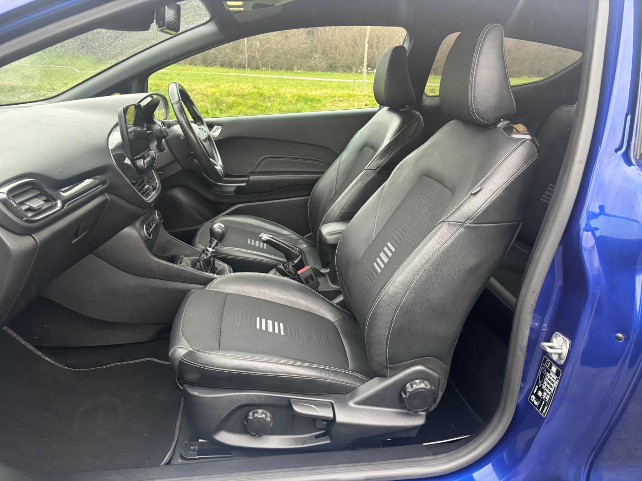 Ford Fiesta - Image 19