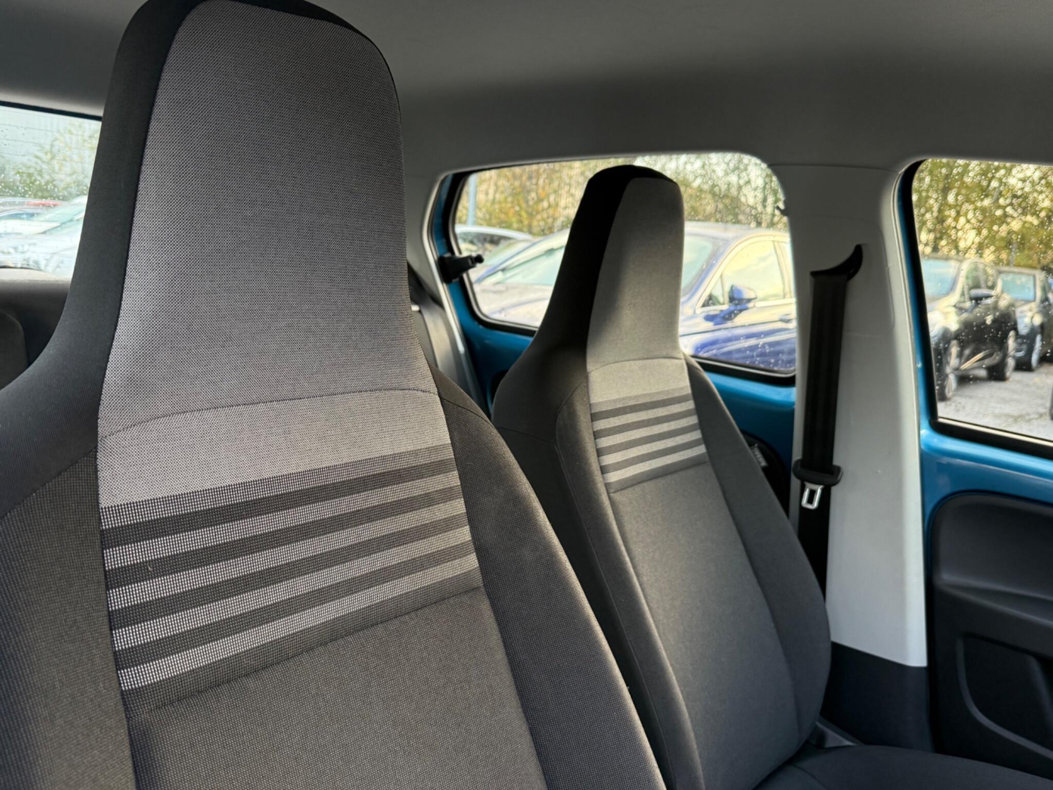 Volkswagen up! - Image 28