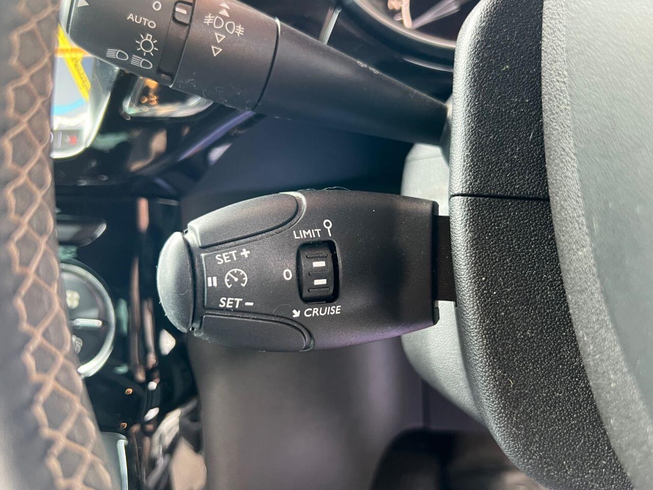 DS AUTOMOBILES DS 3 - Image 25