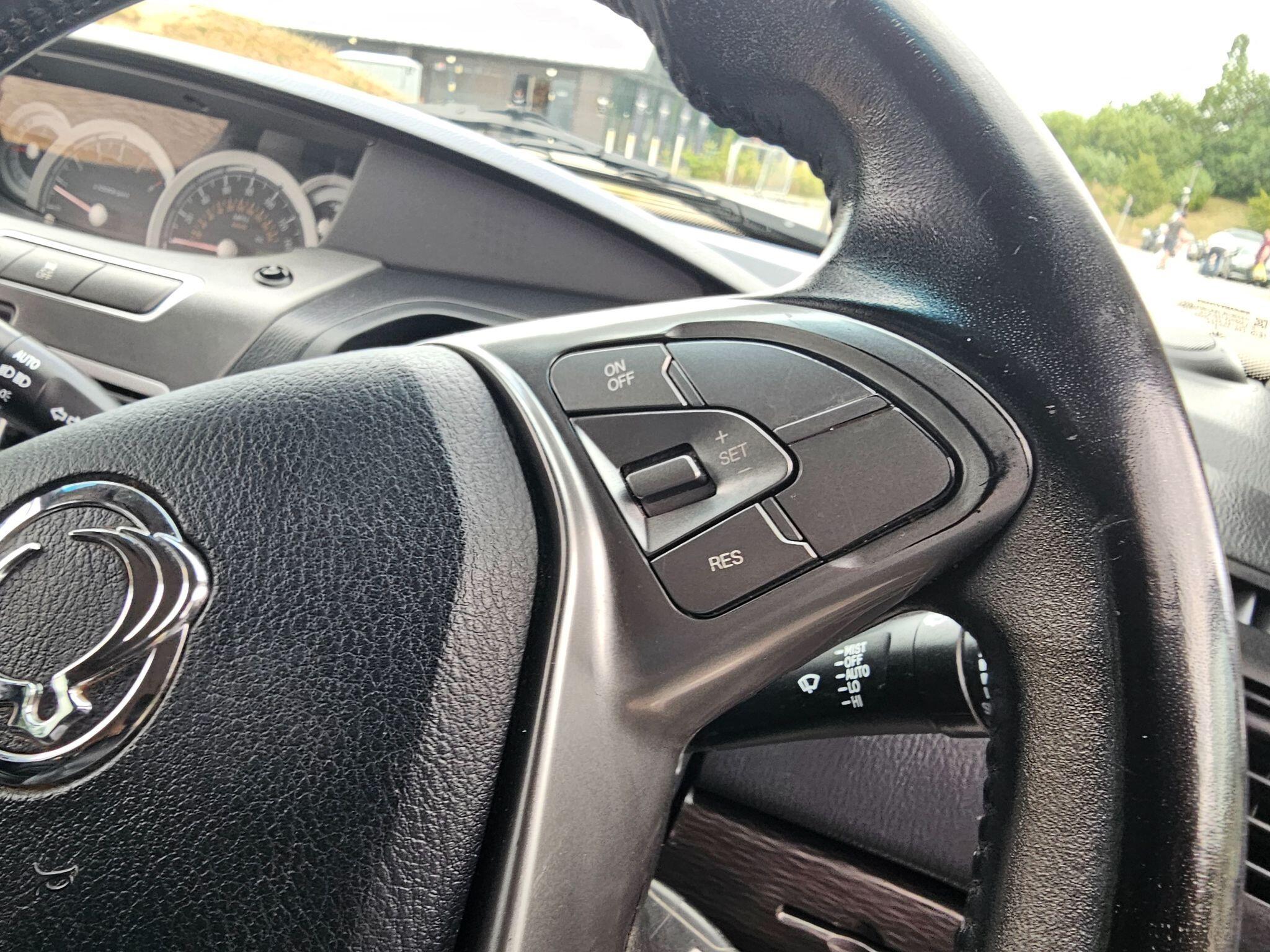 Ssangyong Turismo - Image 15