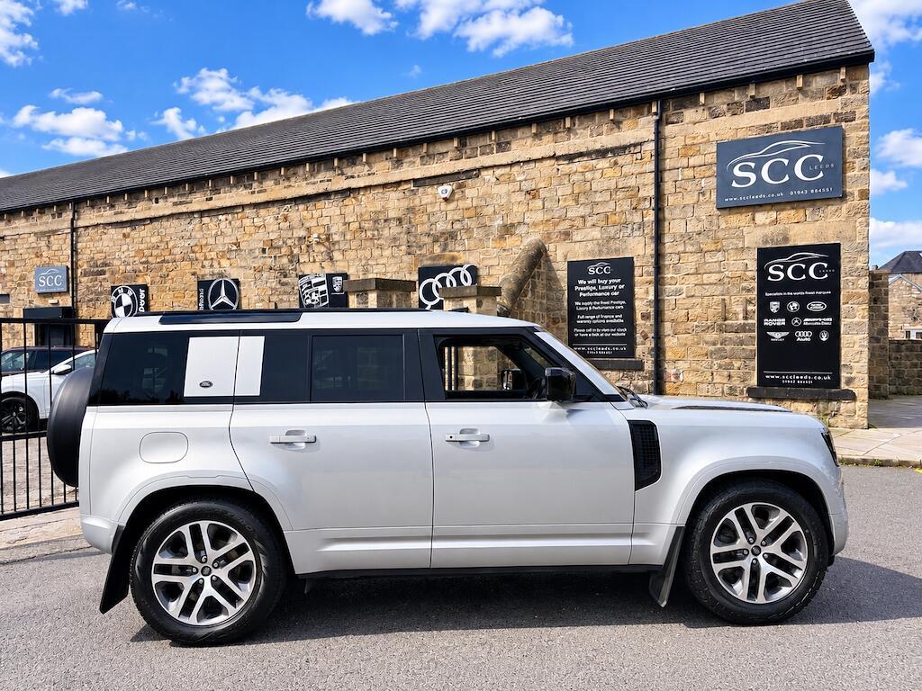 Land Rover Defender 110 - Image 10