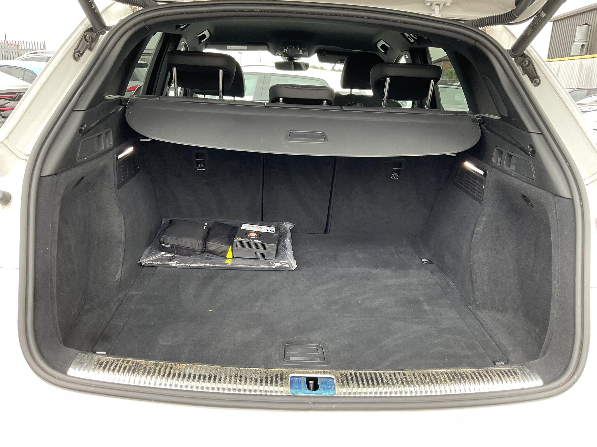 Audi Q5 - Image 19