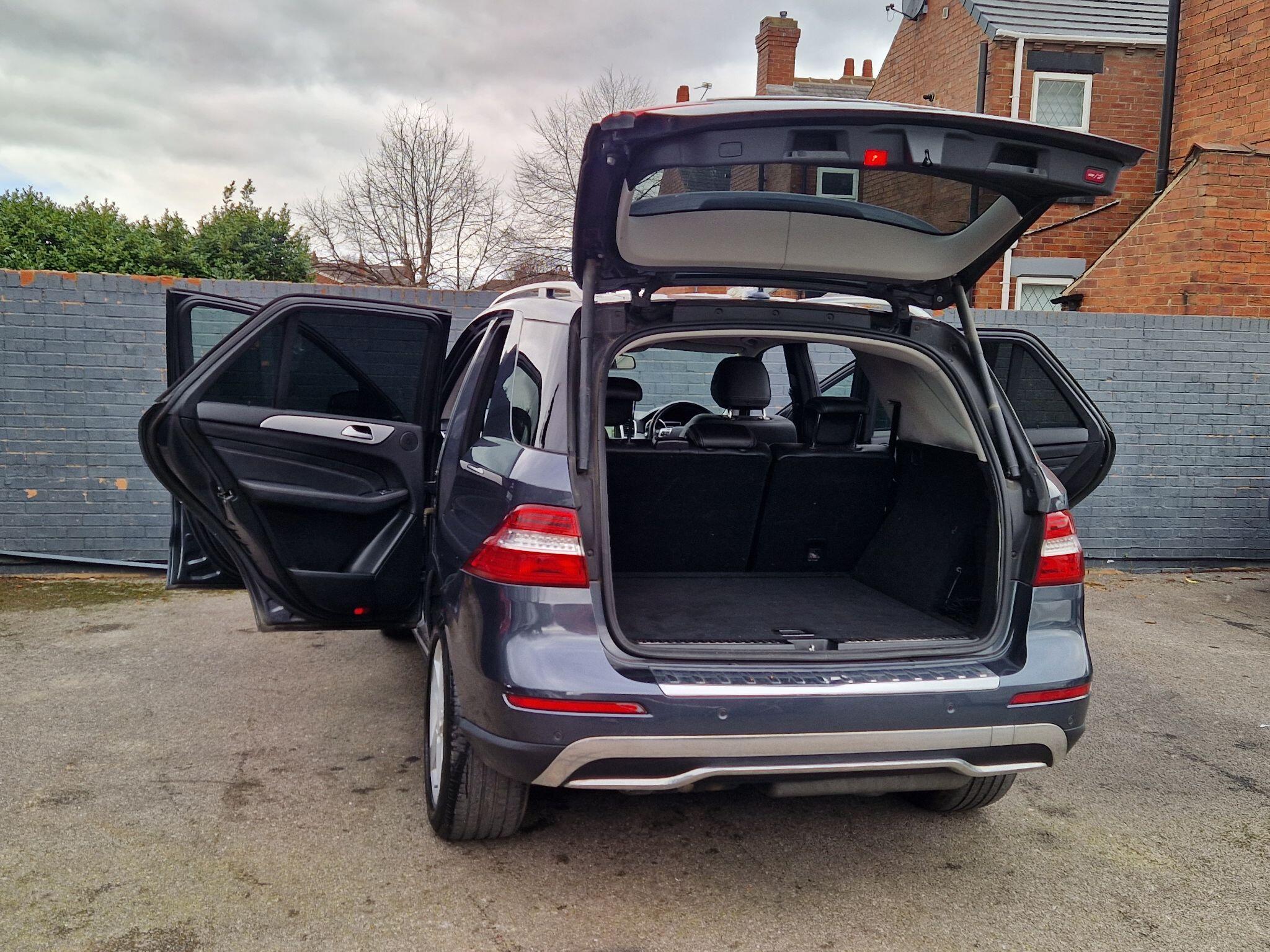 Mercedes M Class - Image 13