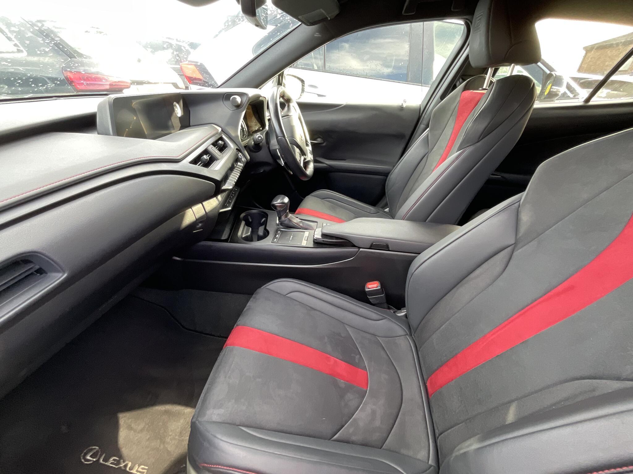 Lexus UX - Image 20