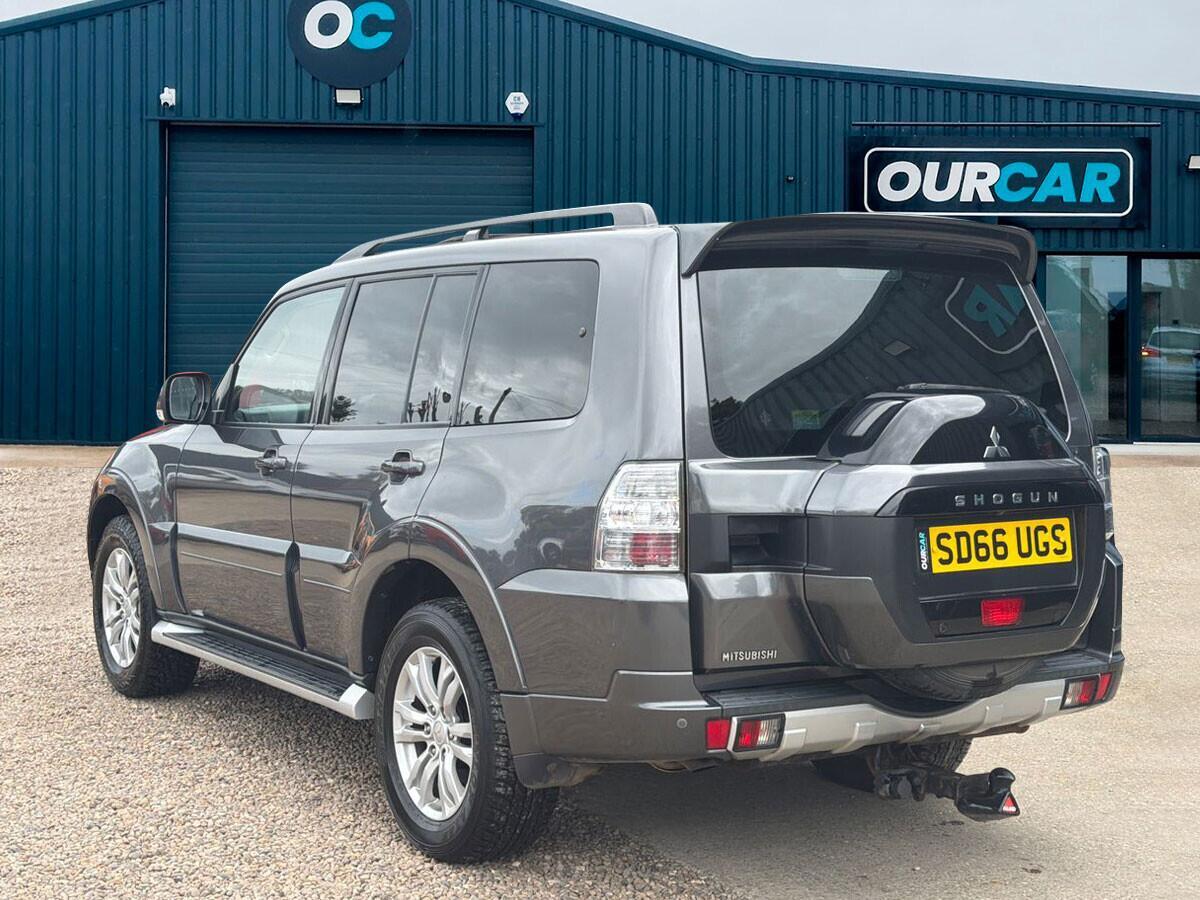 Mitsubishi Shogun - Image 6