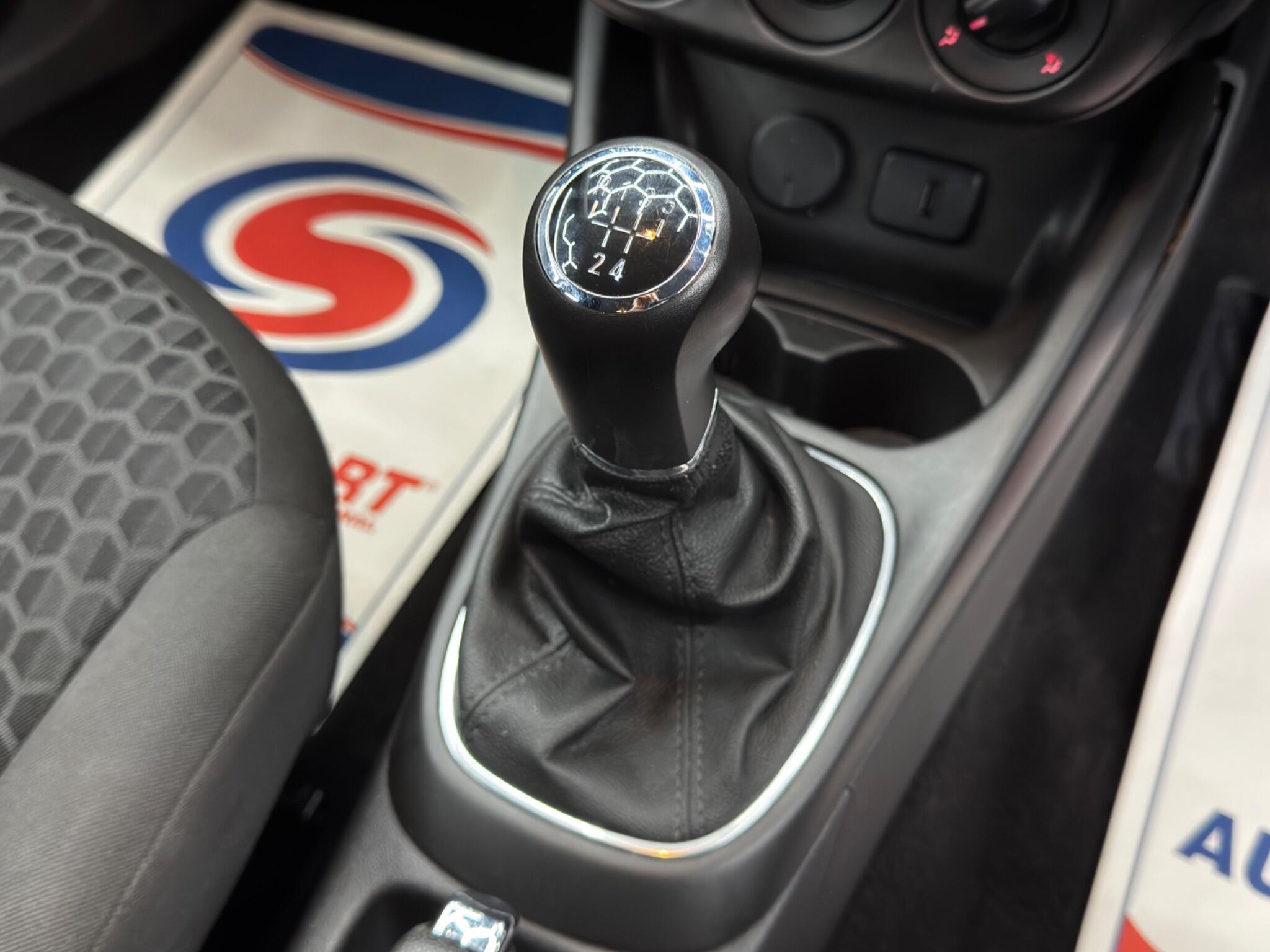 Vauxhall Corsa - Image 24