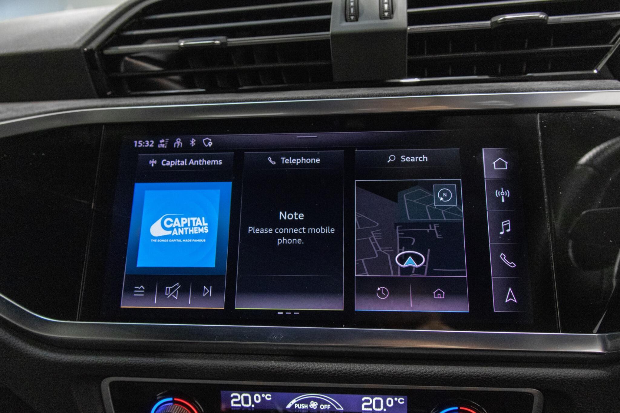 Audi RS Q3 - Image 16