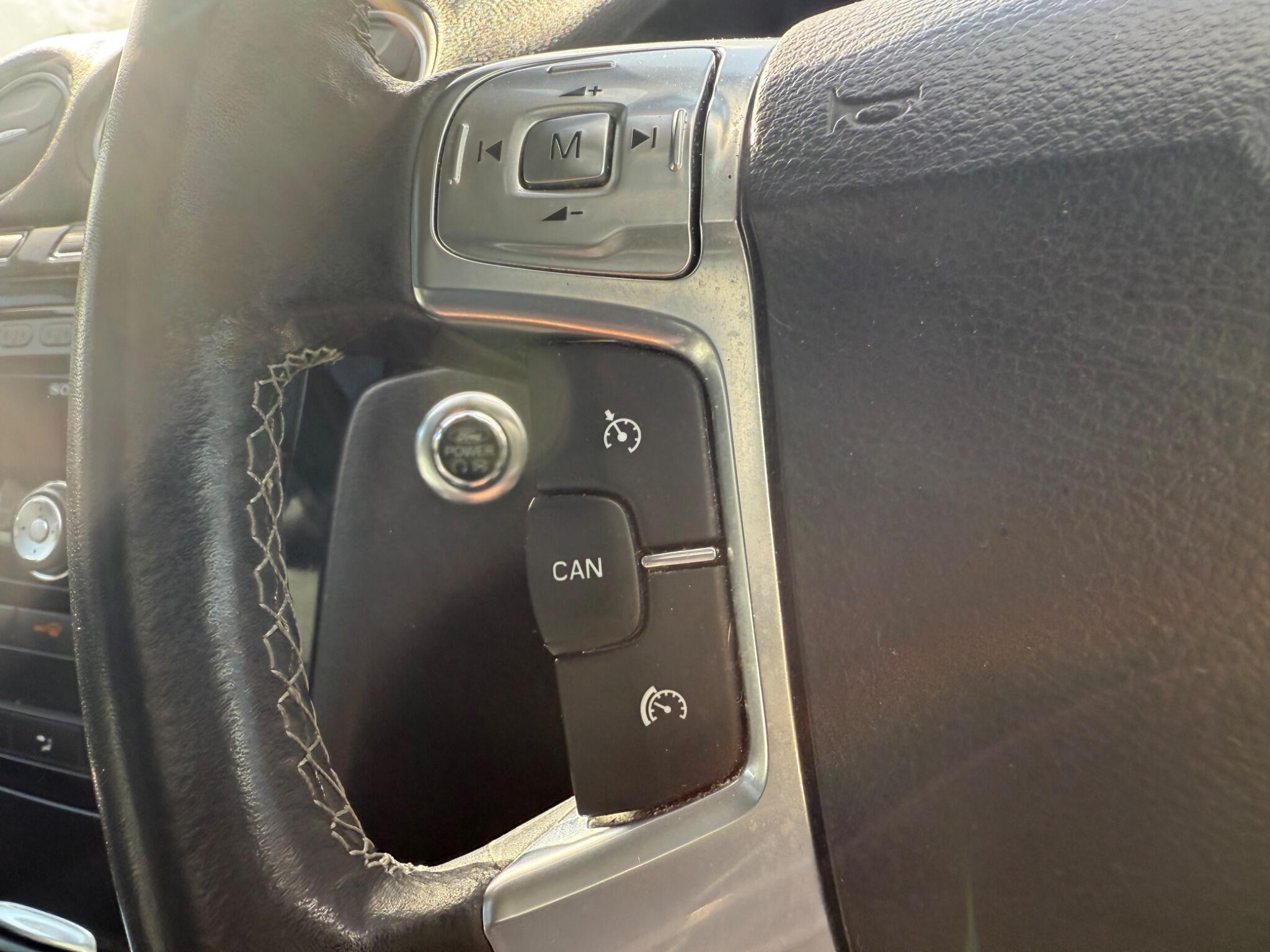 Ford Galaxy - Image 16