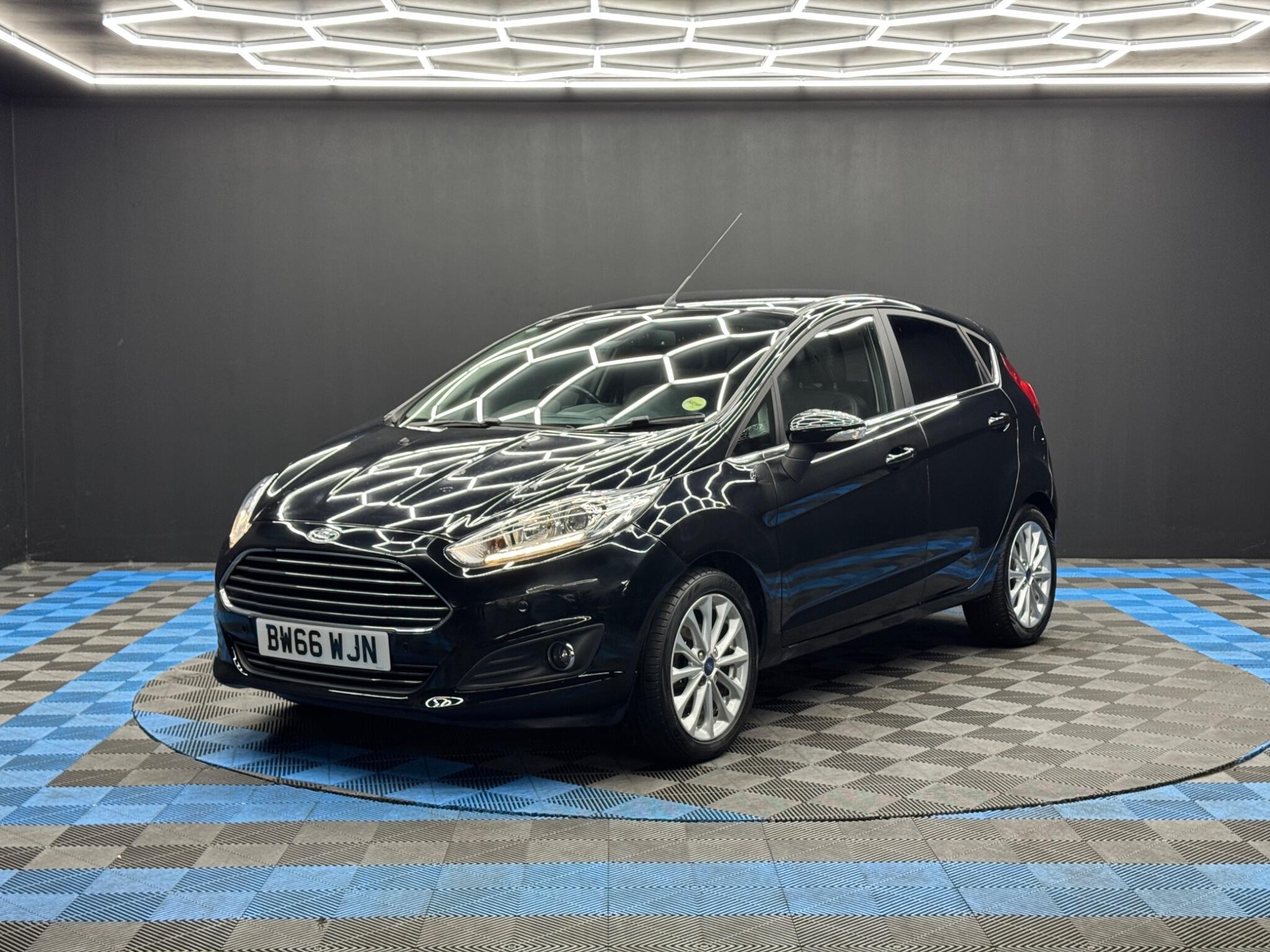 Ford Fiesta - Image 3