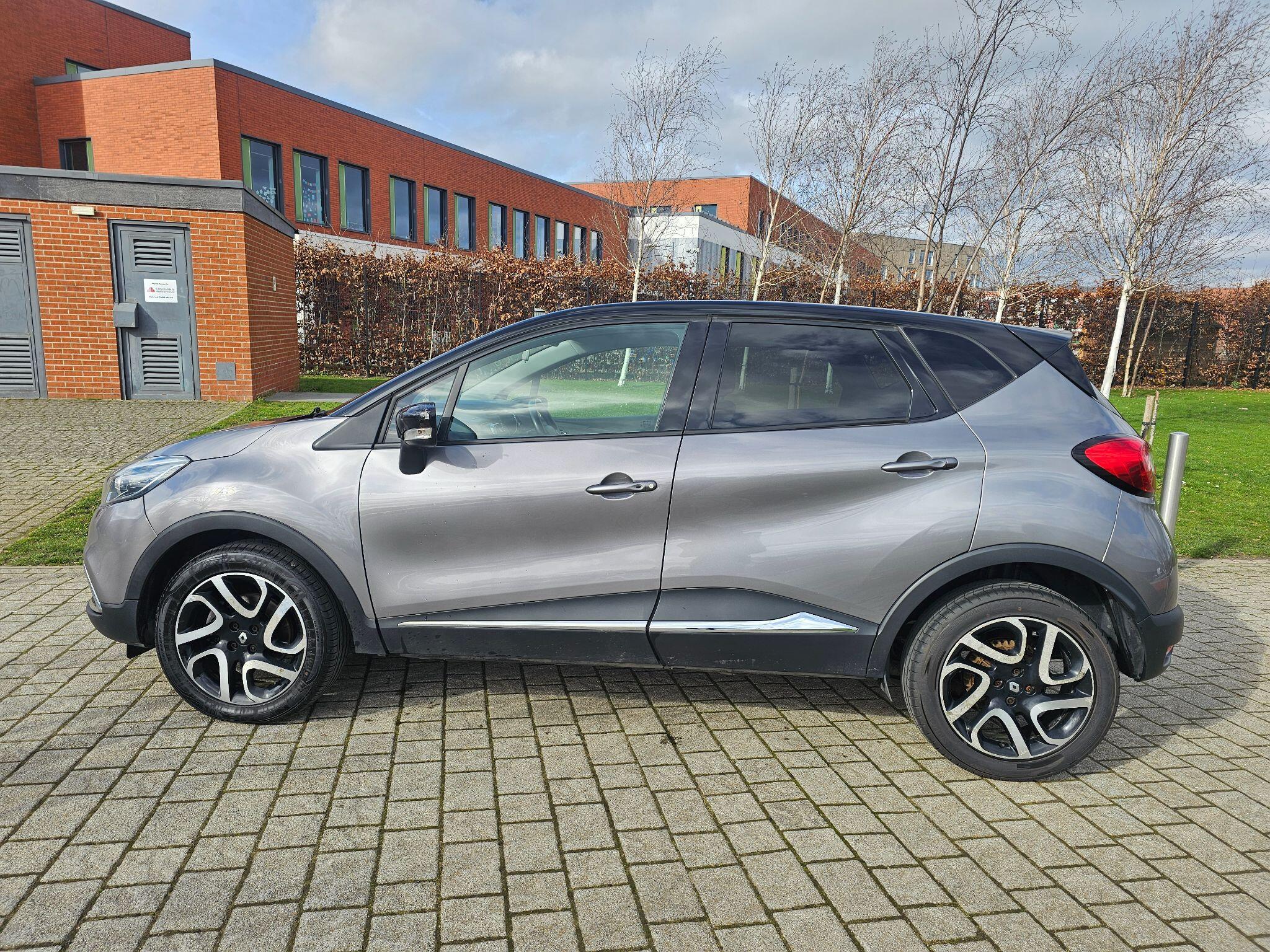 Renault Captur - Image 37