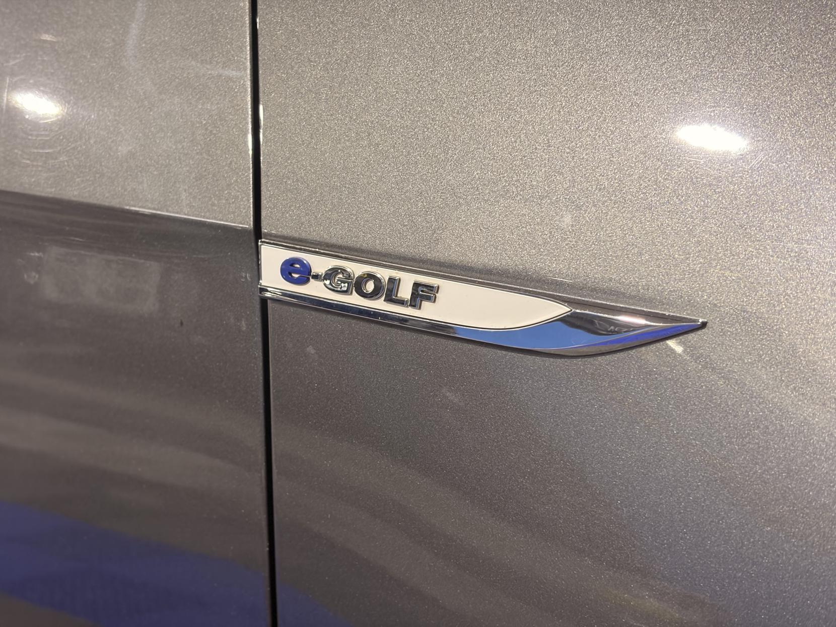 Volkswagen e-Golf - Image 15