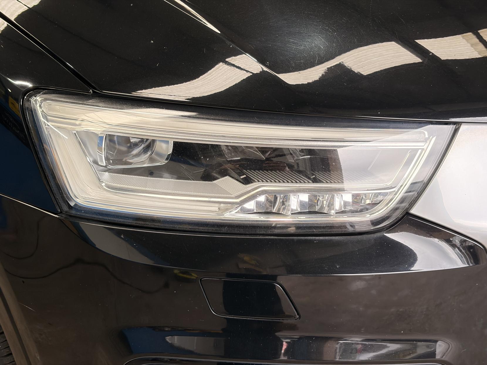Audi Q3 - Image 10