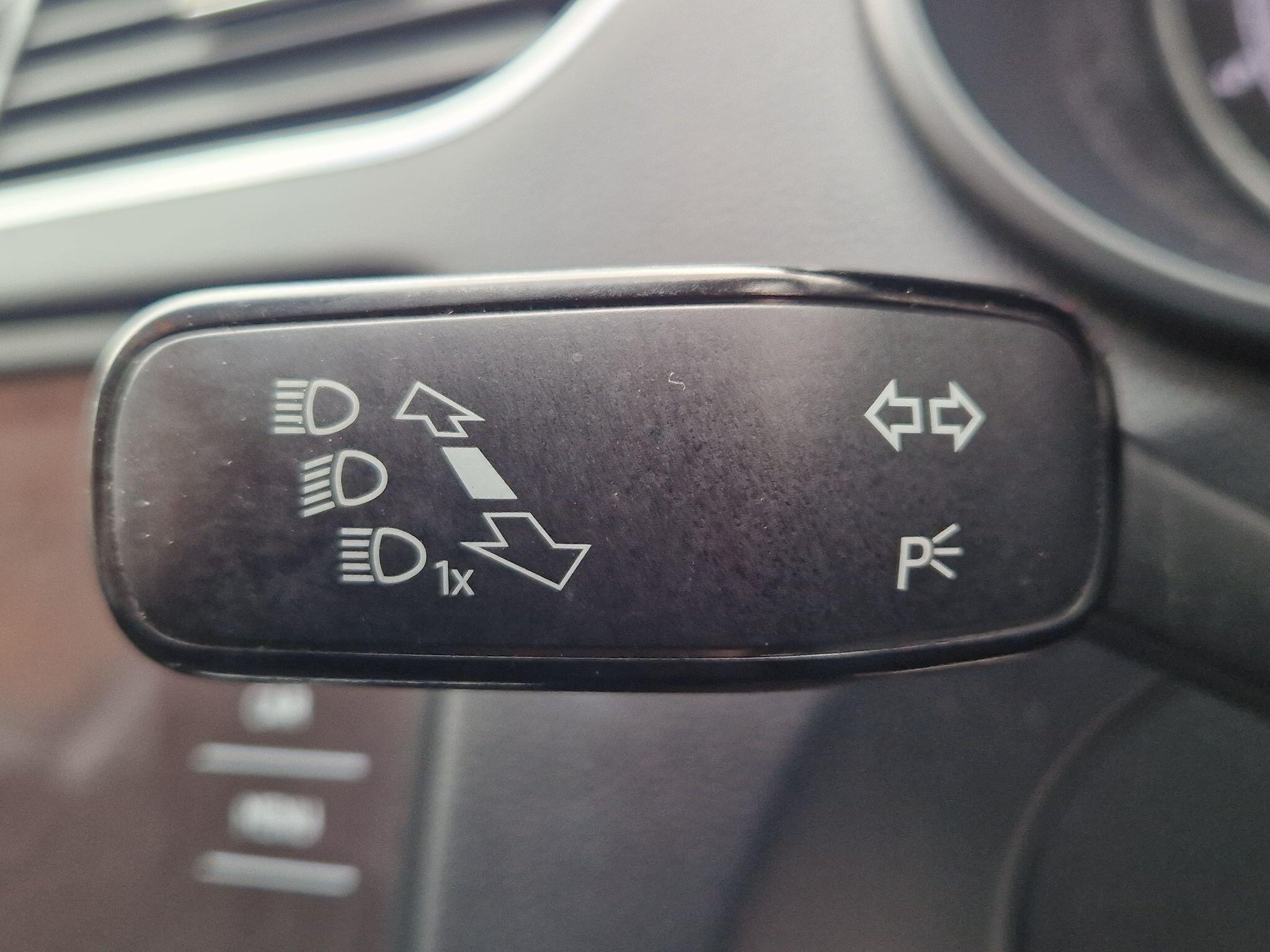 Skoda Octavia - Image 43