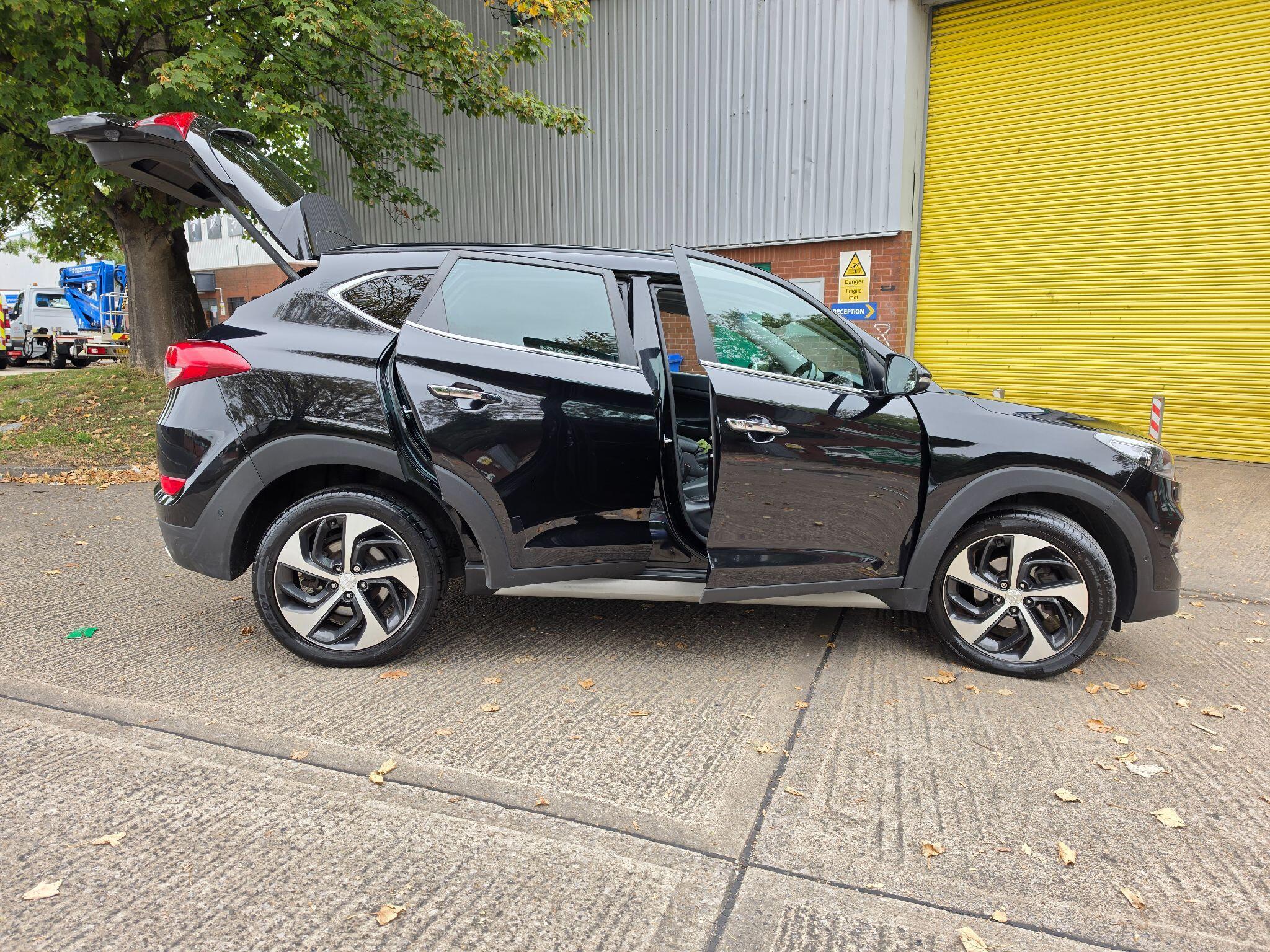 Hyundai Tucson - Image 13