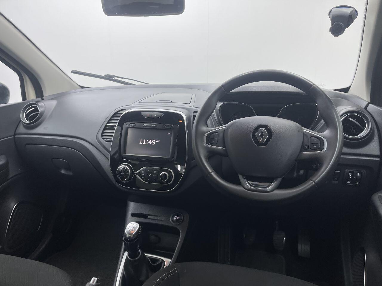 Renault Captur - Image 18