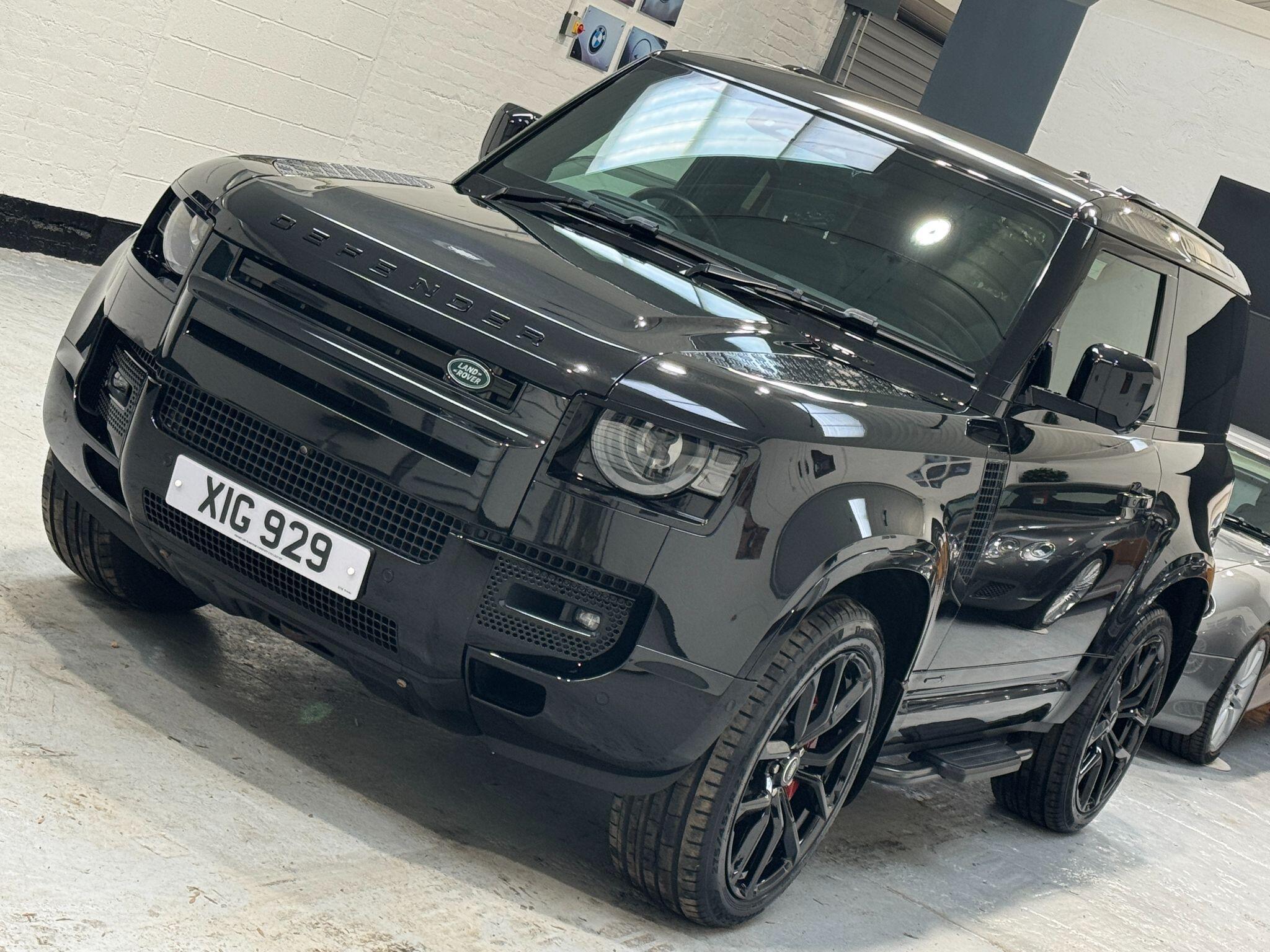 Land Rover Defender 90 - Image 35