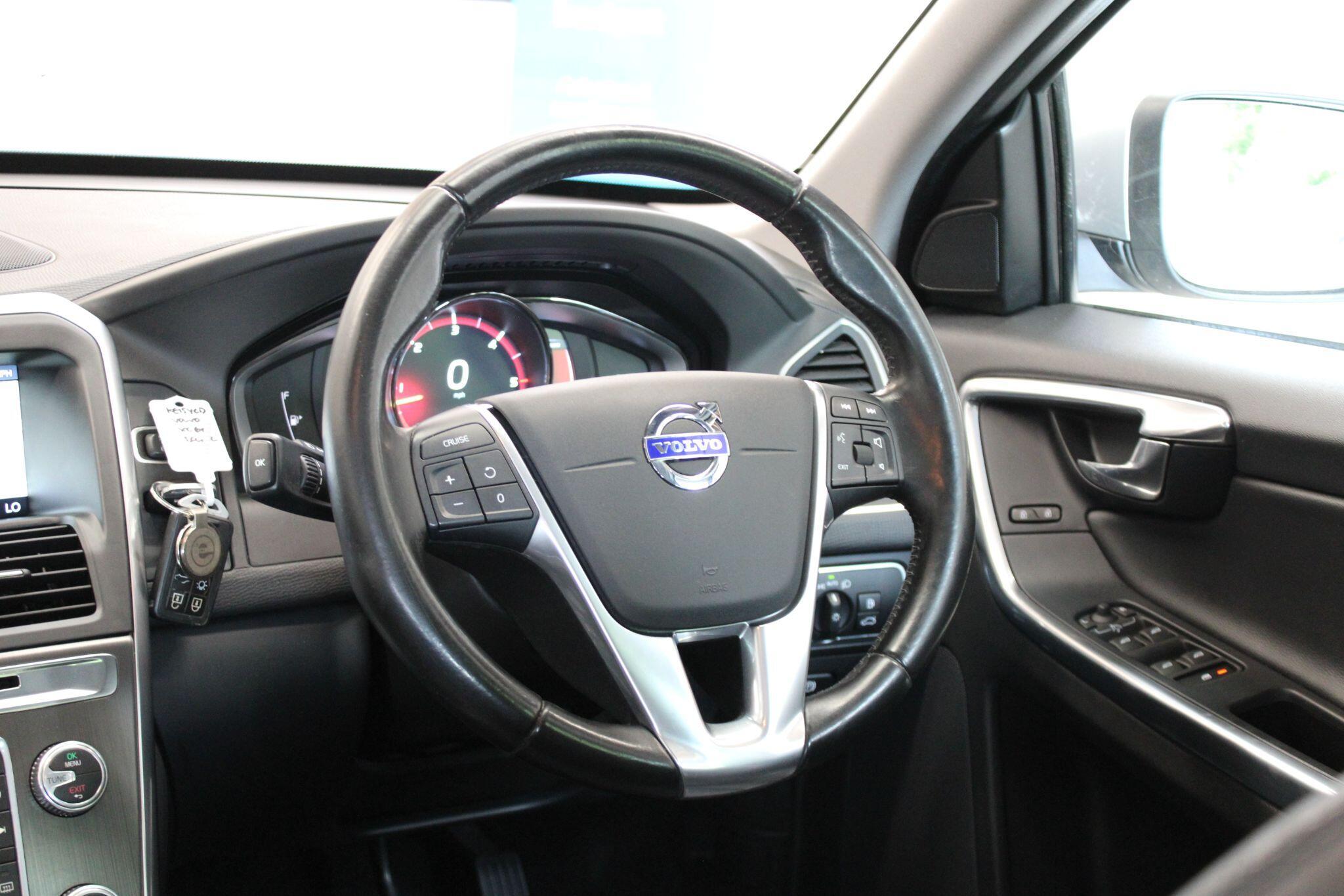 Volvo XC60 - Image 53
