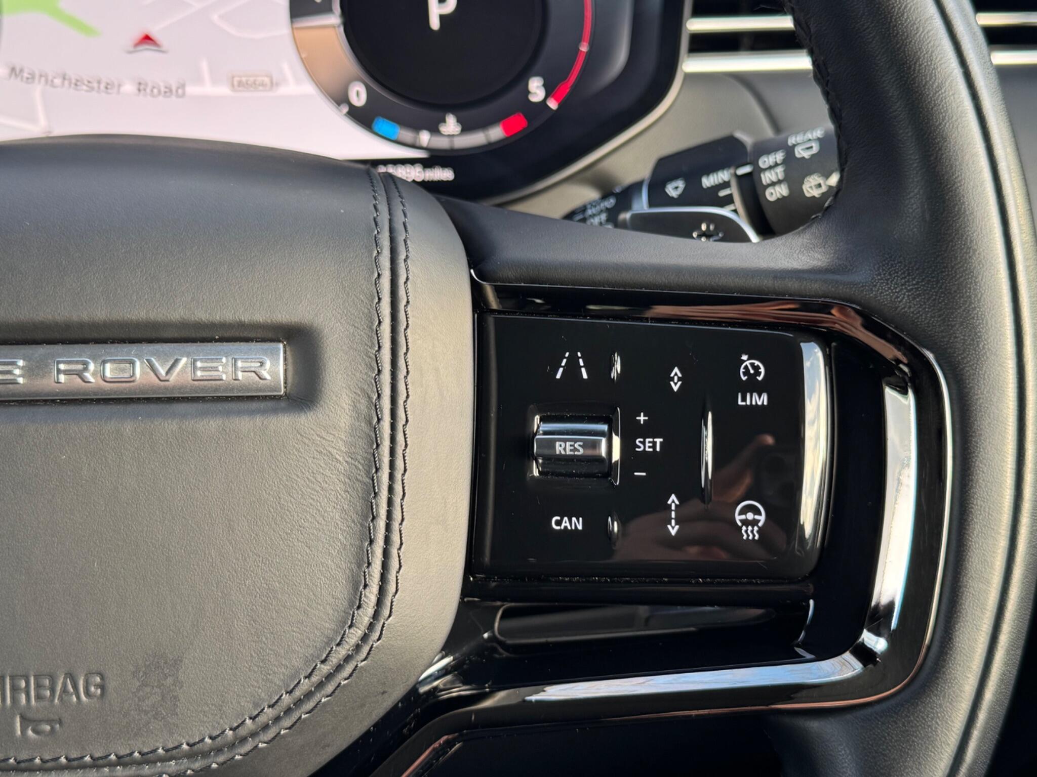 Land Rover RANGE ROVER SPORT - Image 39