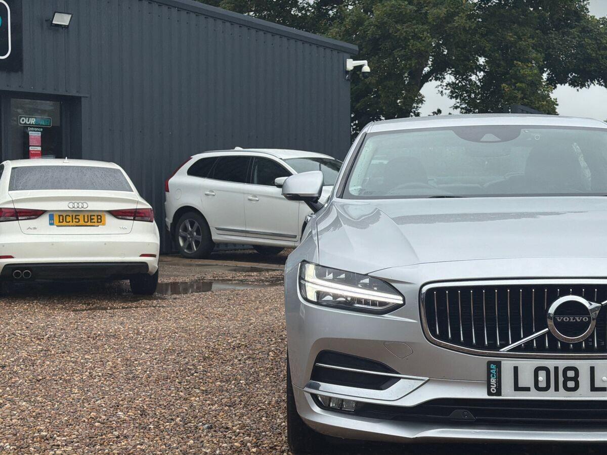 Volvo S90 - Image 9