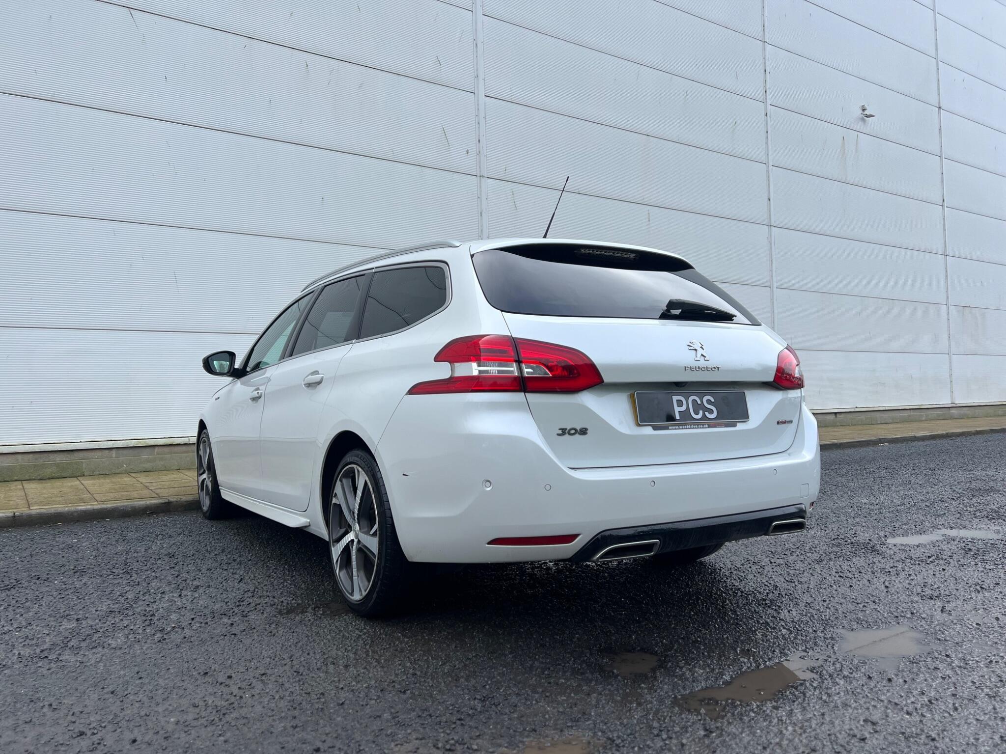 Peugeot 308 SW - Image 9