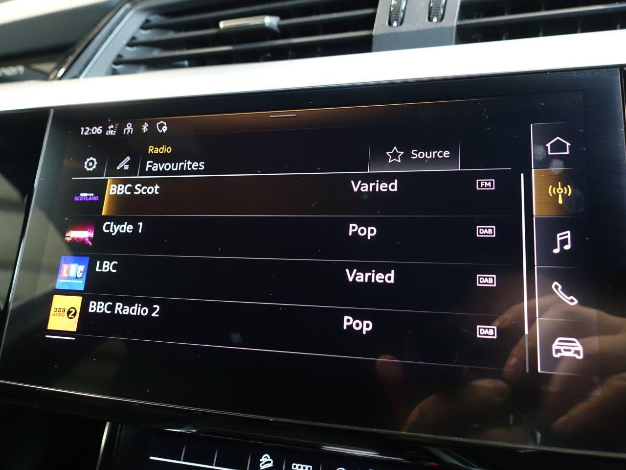 Audi E-Tron - Image 33